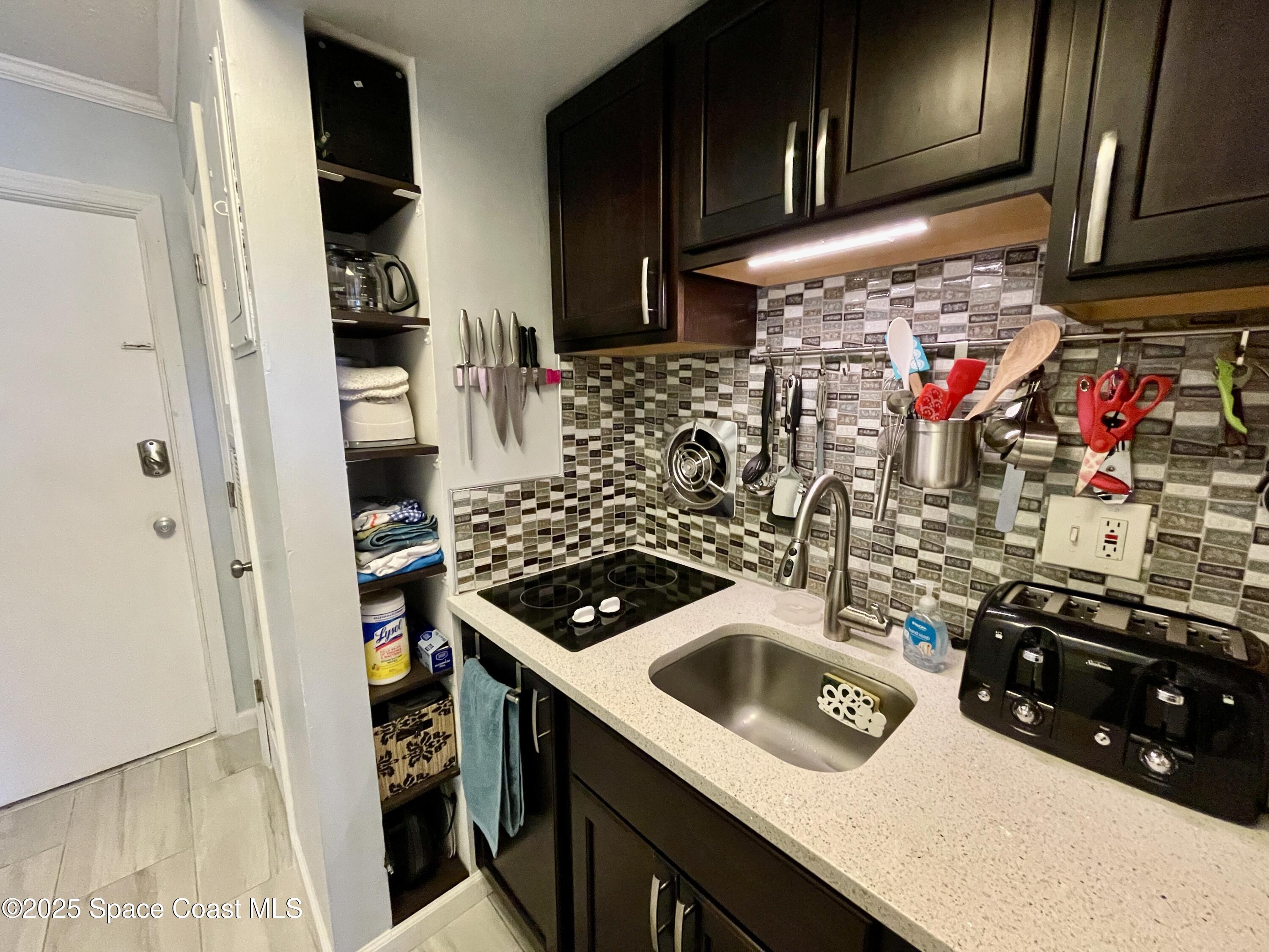 3190 N Atlantic Avenue 105 Property Photo 11