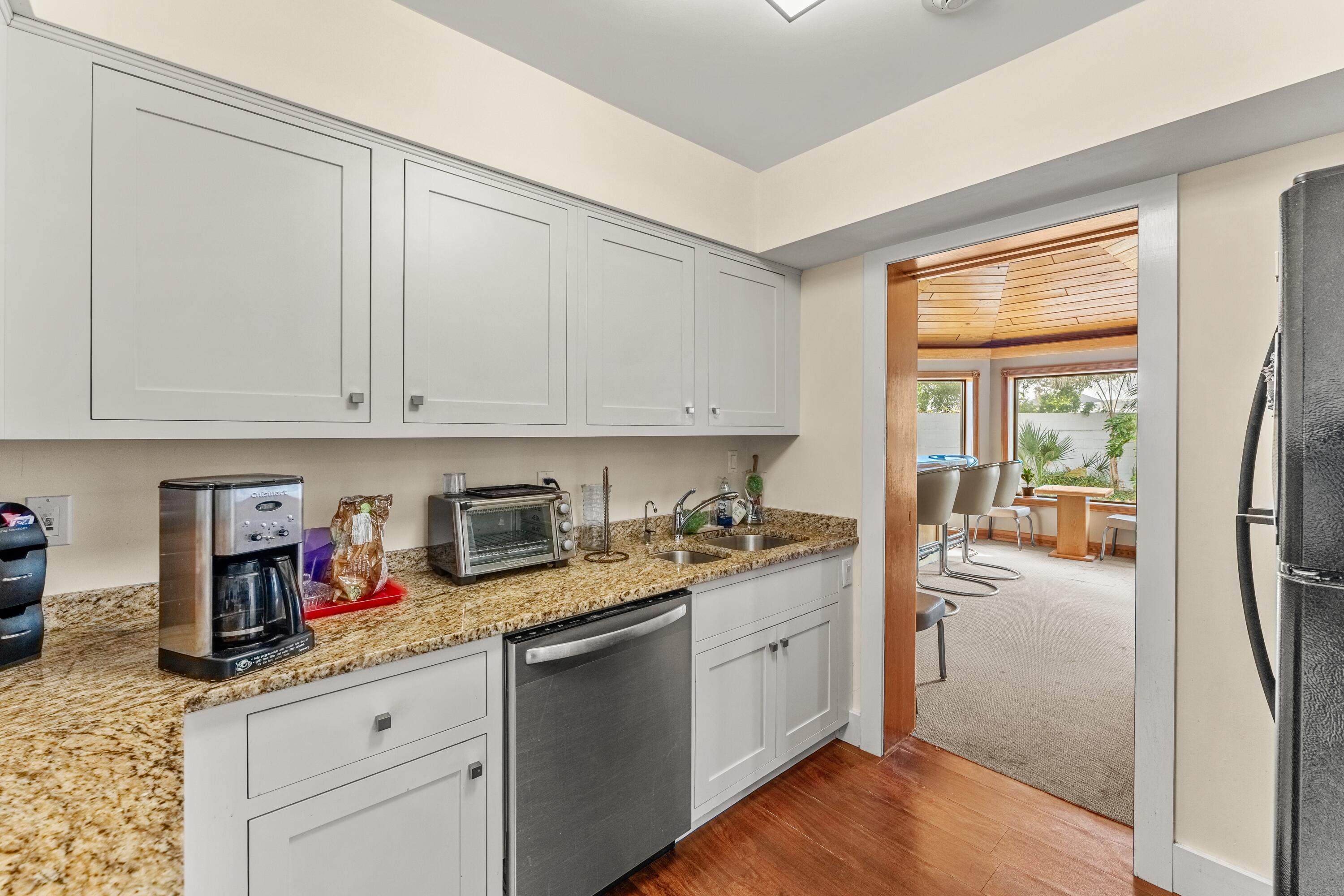 525 N Harbor City Boulevard Property Photo 66