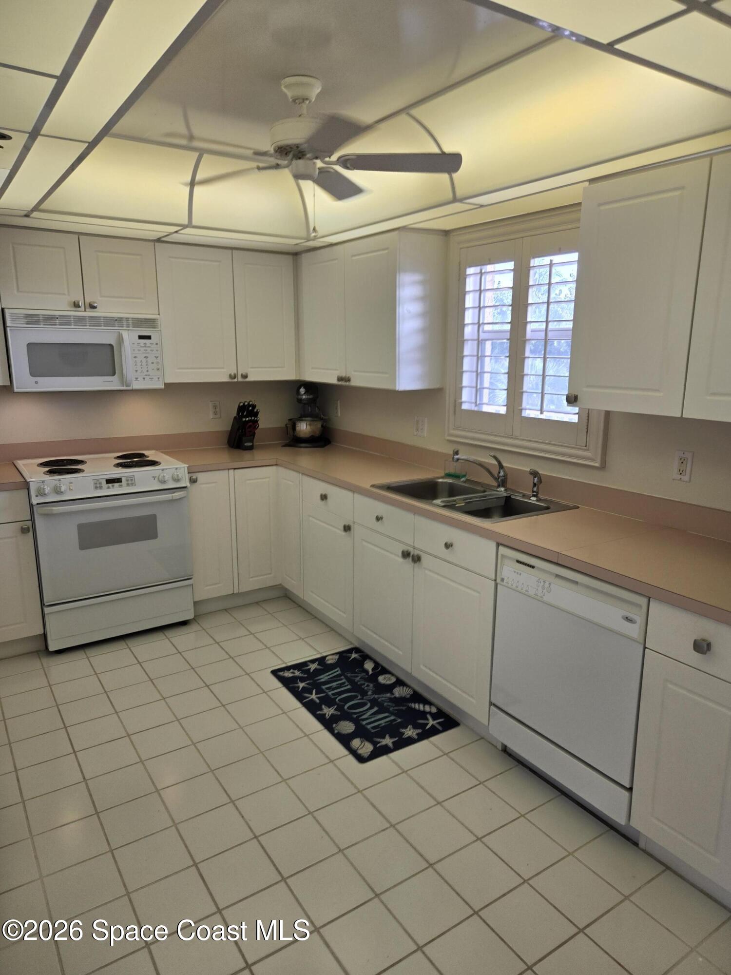 110 Whaler Drive 302 Property Photo 36