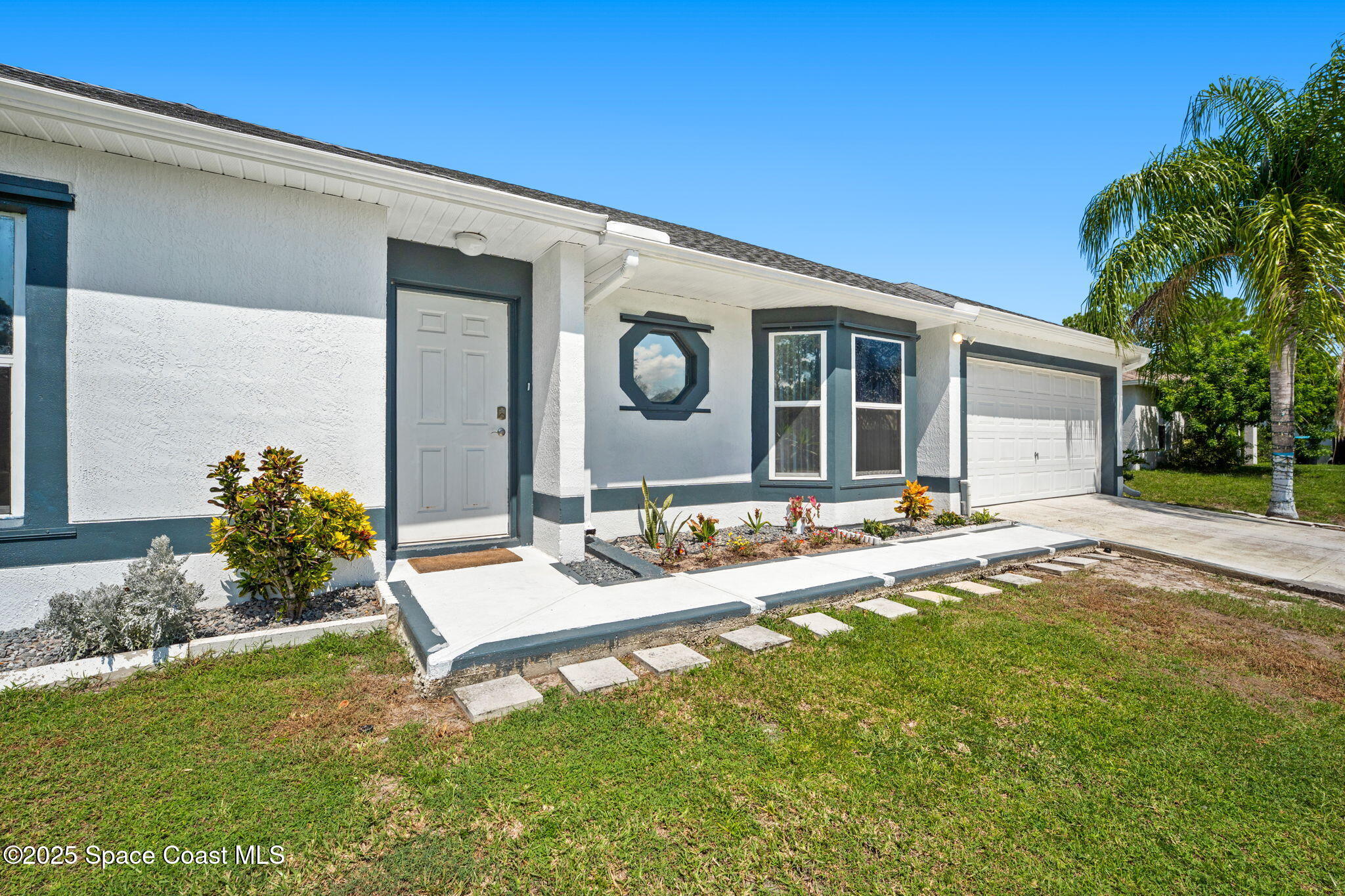398 Taunton Road Sw Property Photo 4