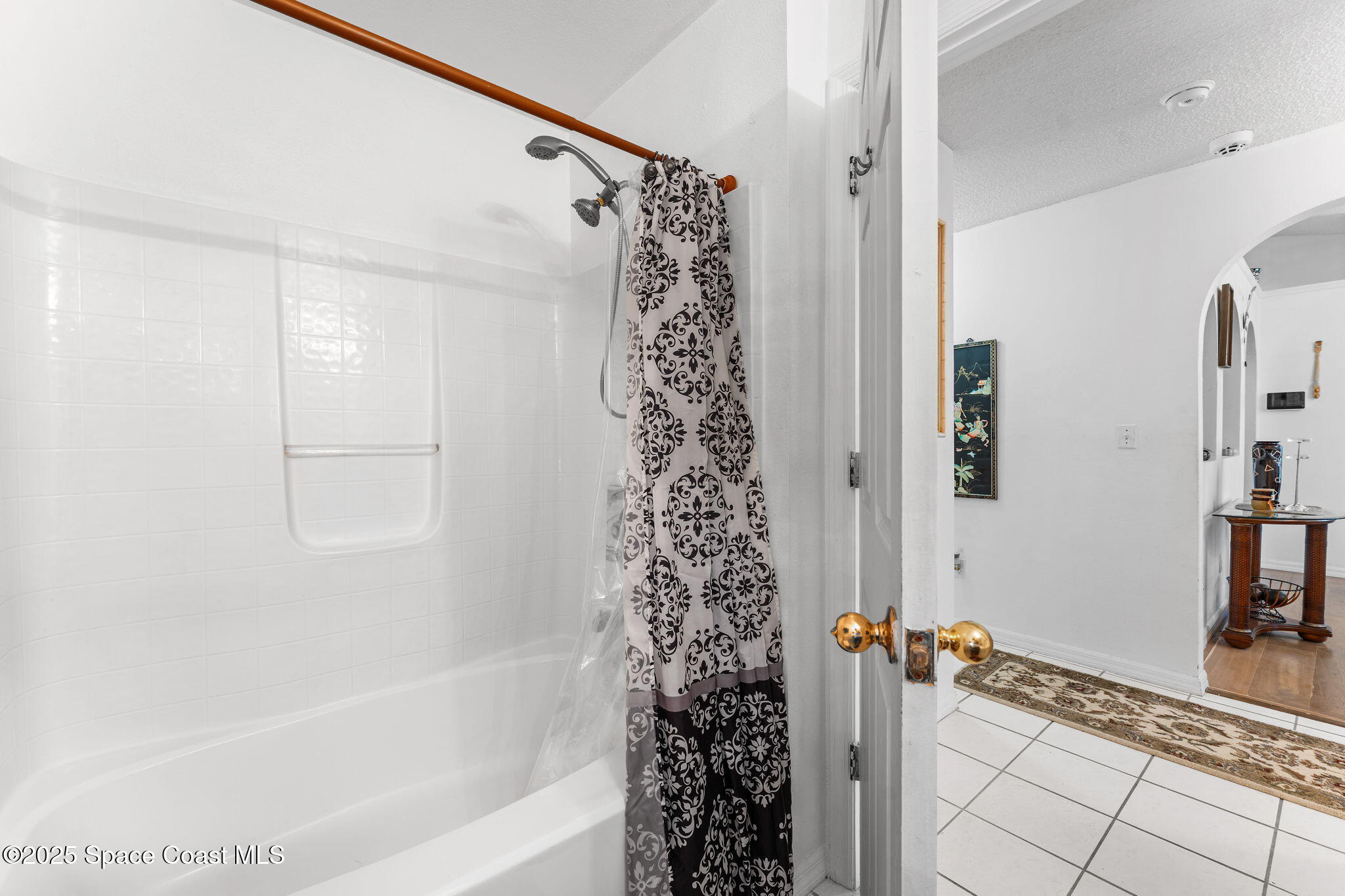 398 Taunton Road Sw Property Photo 25