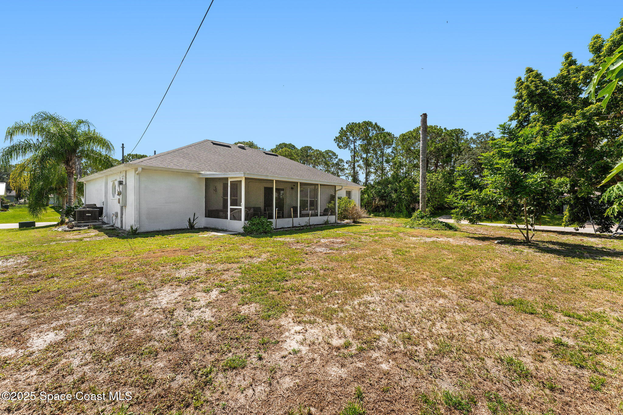398 Taunton Road Sw Property Photo 31