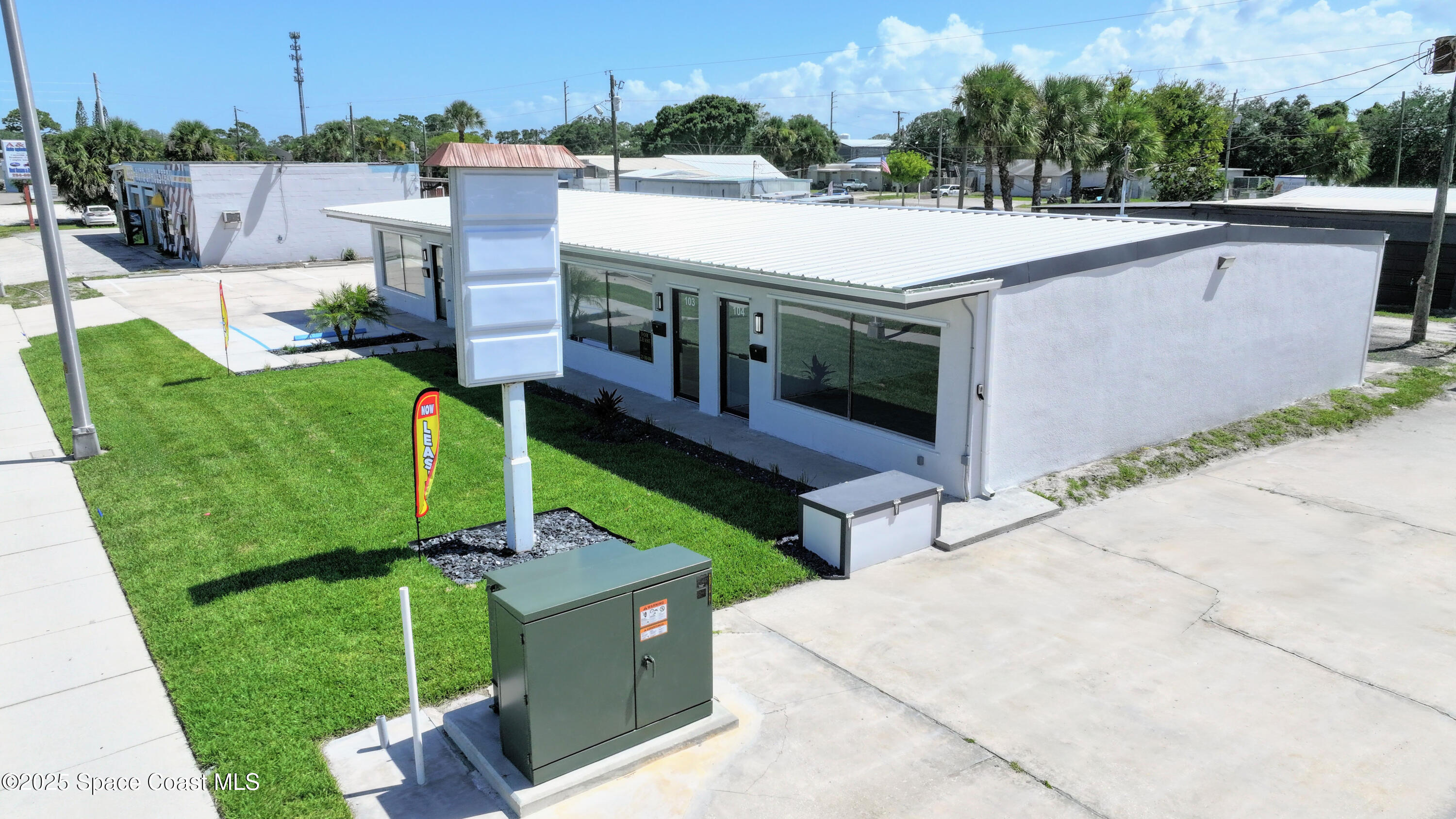 1682 N Harbor City Boulevard 102 Property Photo 1