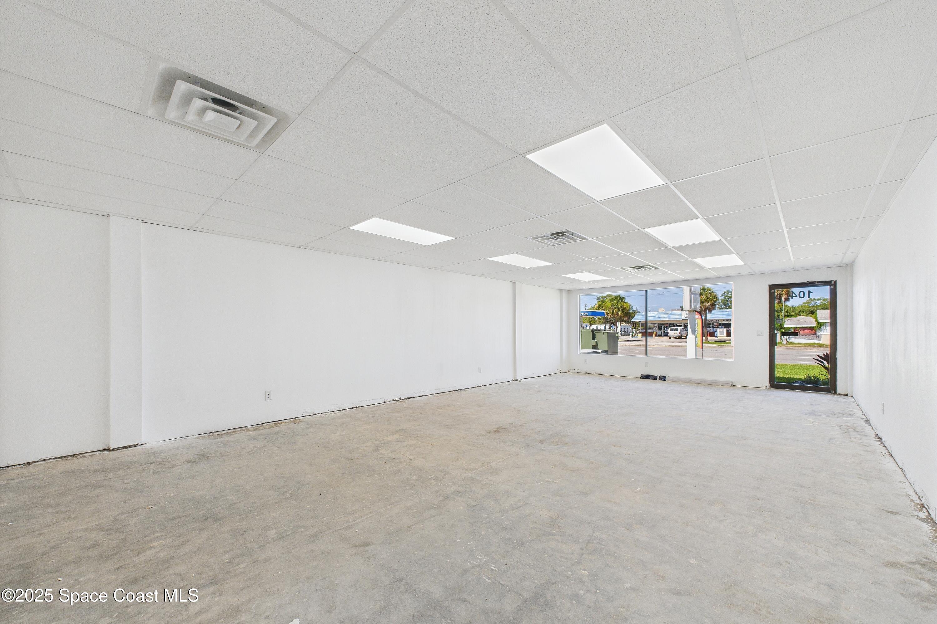 1682 N Harbor City Boulevard 102 Property Photo 8