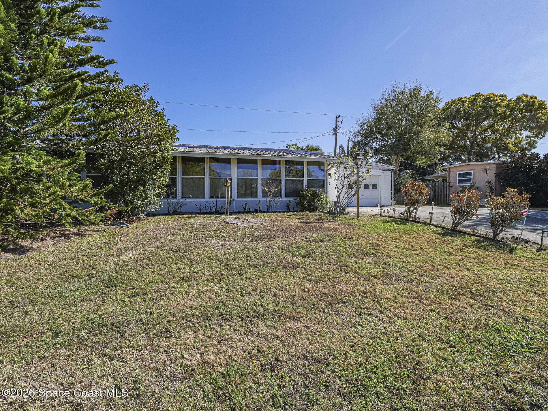 37 Sapphire Street Property Photo 3