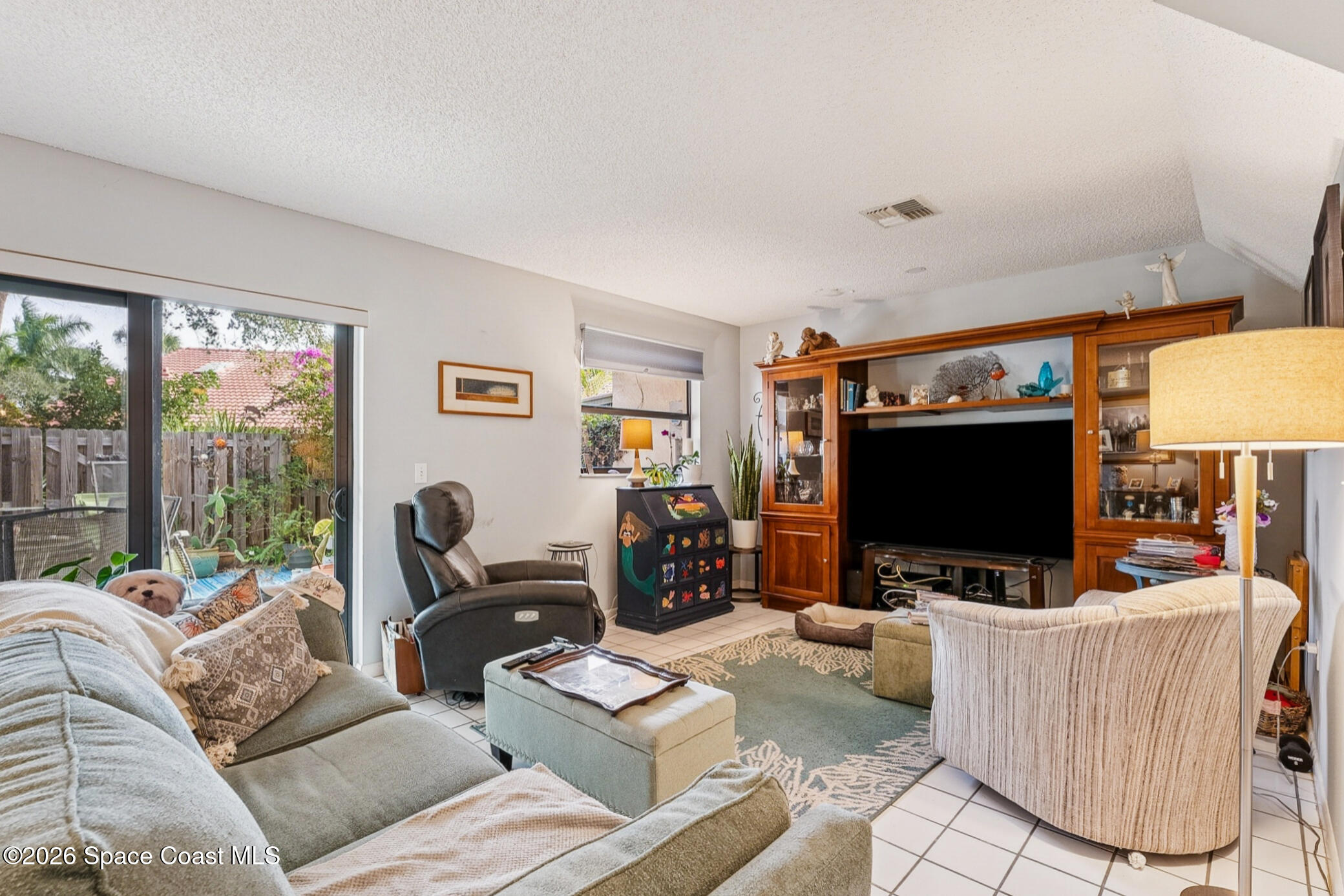 3211 River Villa Way Property Photo 2