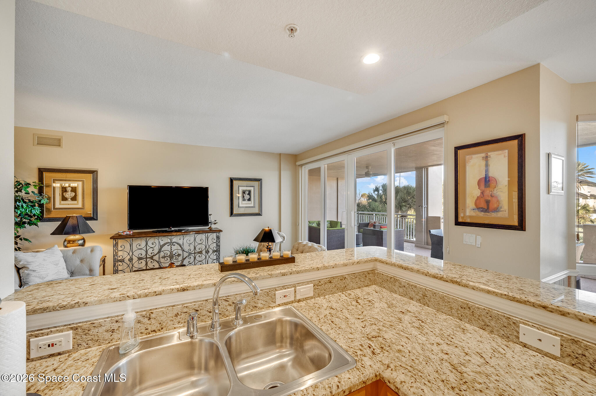 130 Warsteiner Way 203 Property Photo 16