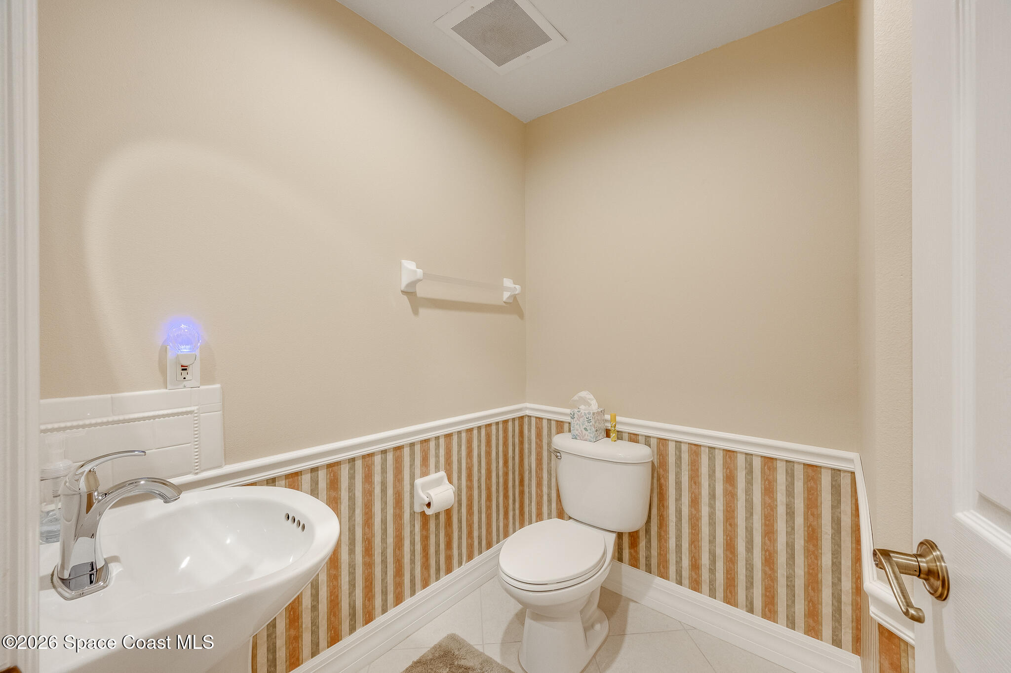 130 Warsteiner Way 203 Property Photo 32