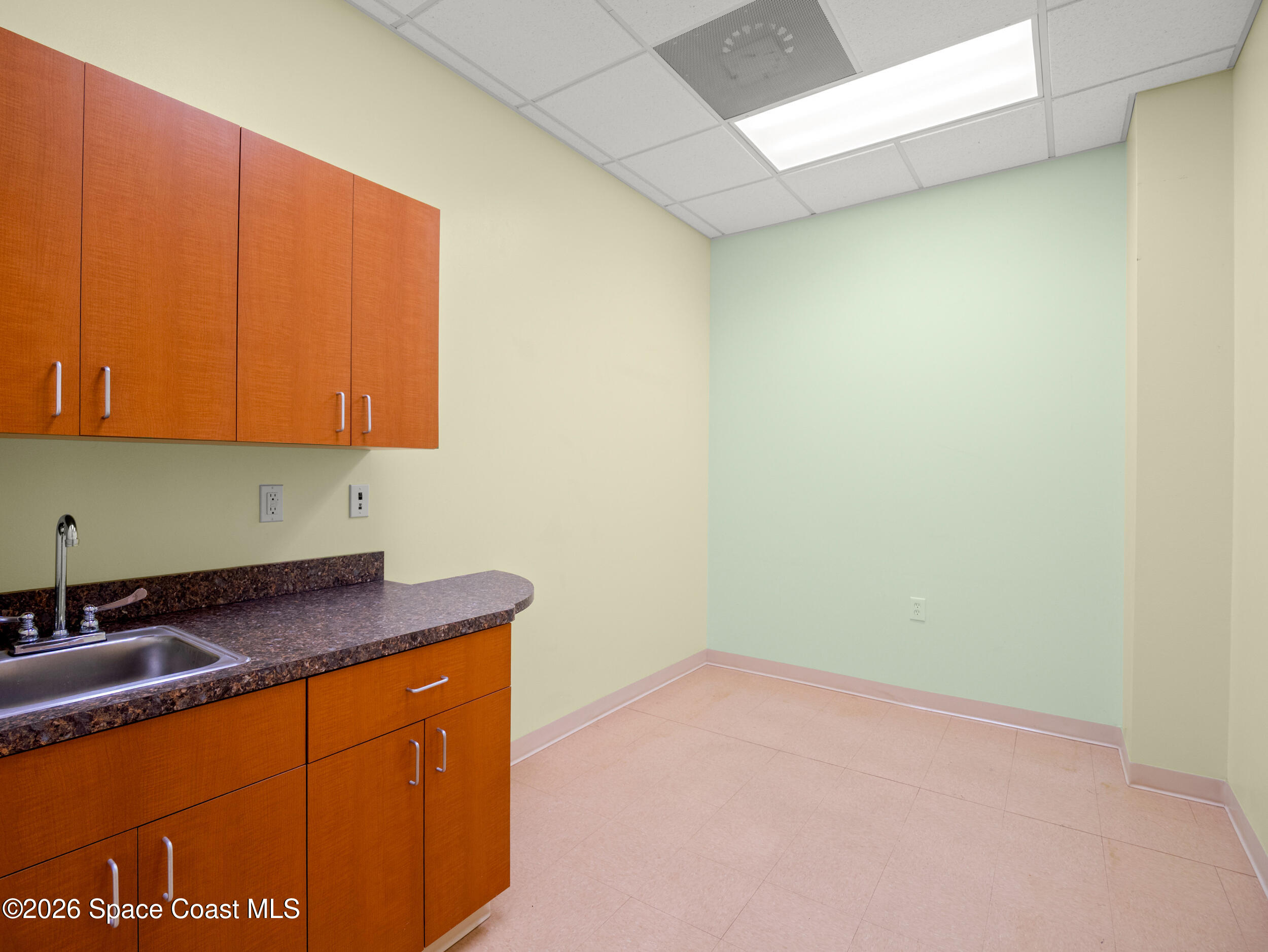 336 N Babcock St Street 104 Property Photo 12