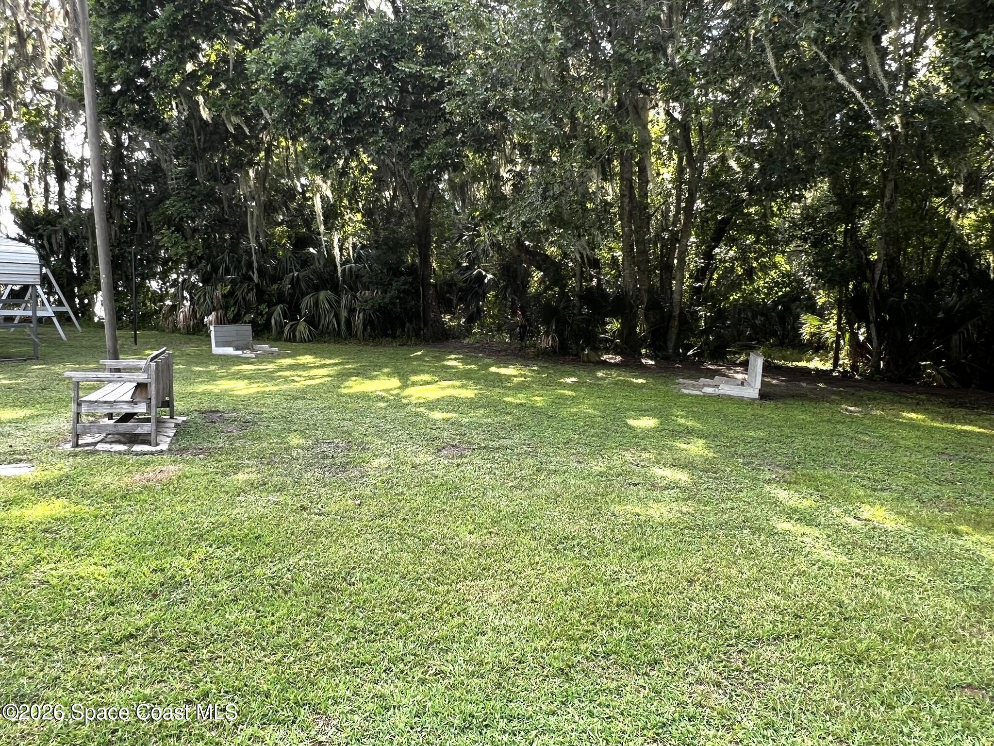 181 Lakeway Drive Property Photo 18
