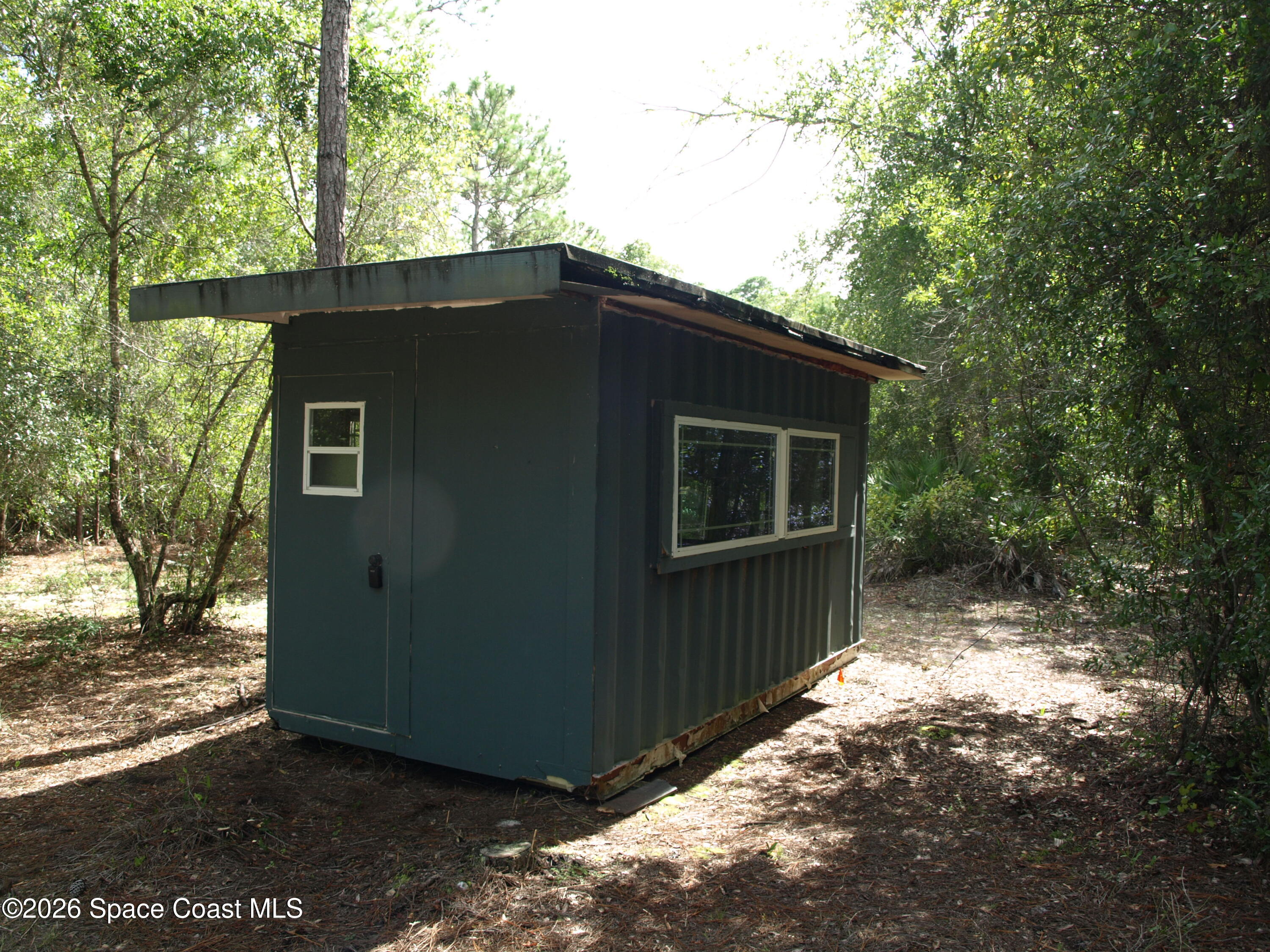 181 Lakeway Drive Property Photo 24