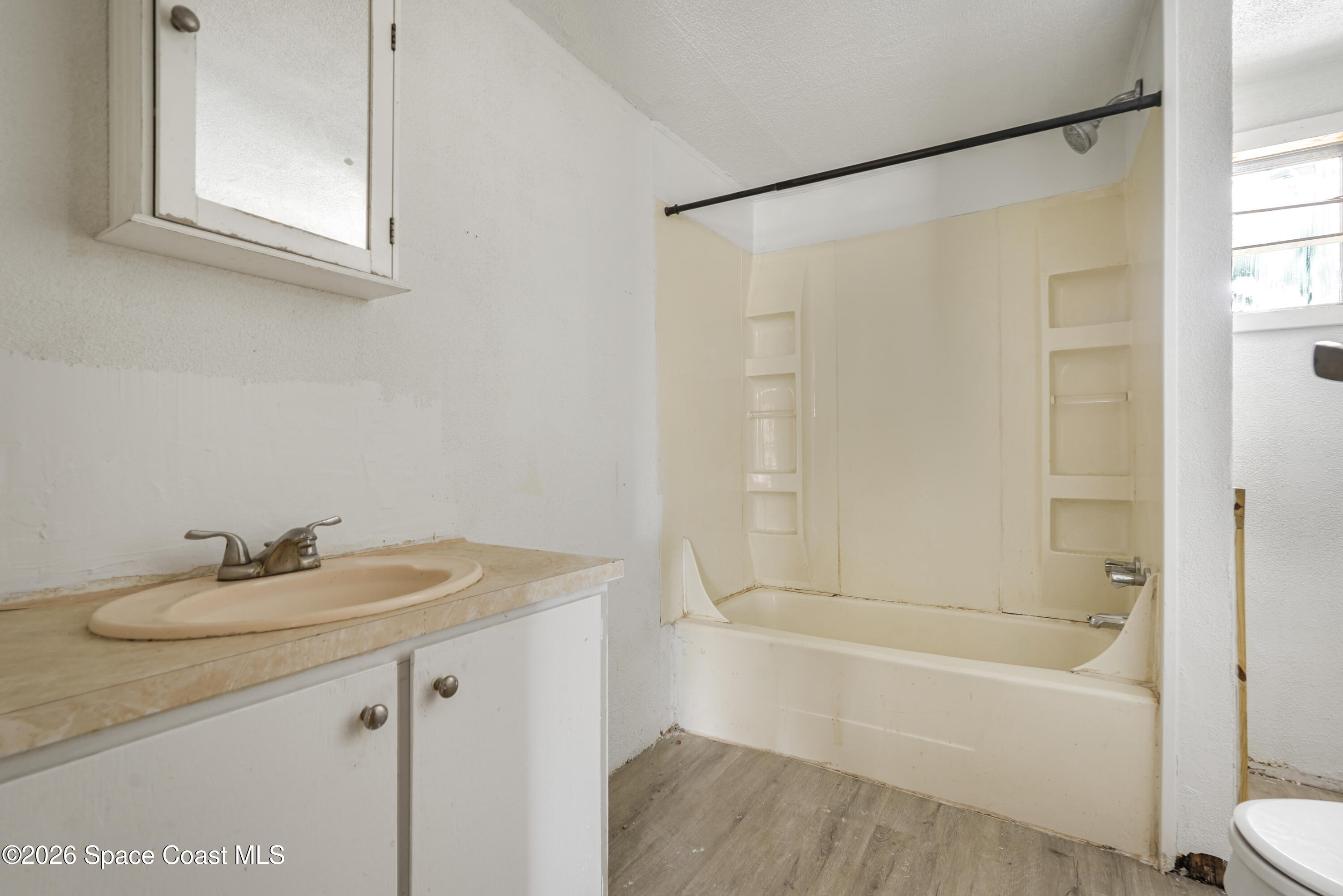 4025 Hess Avenue Property Photo 18