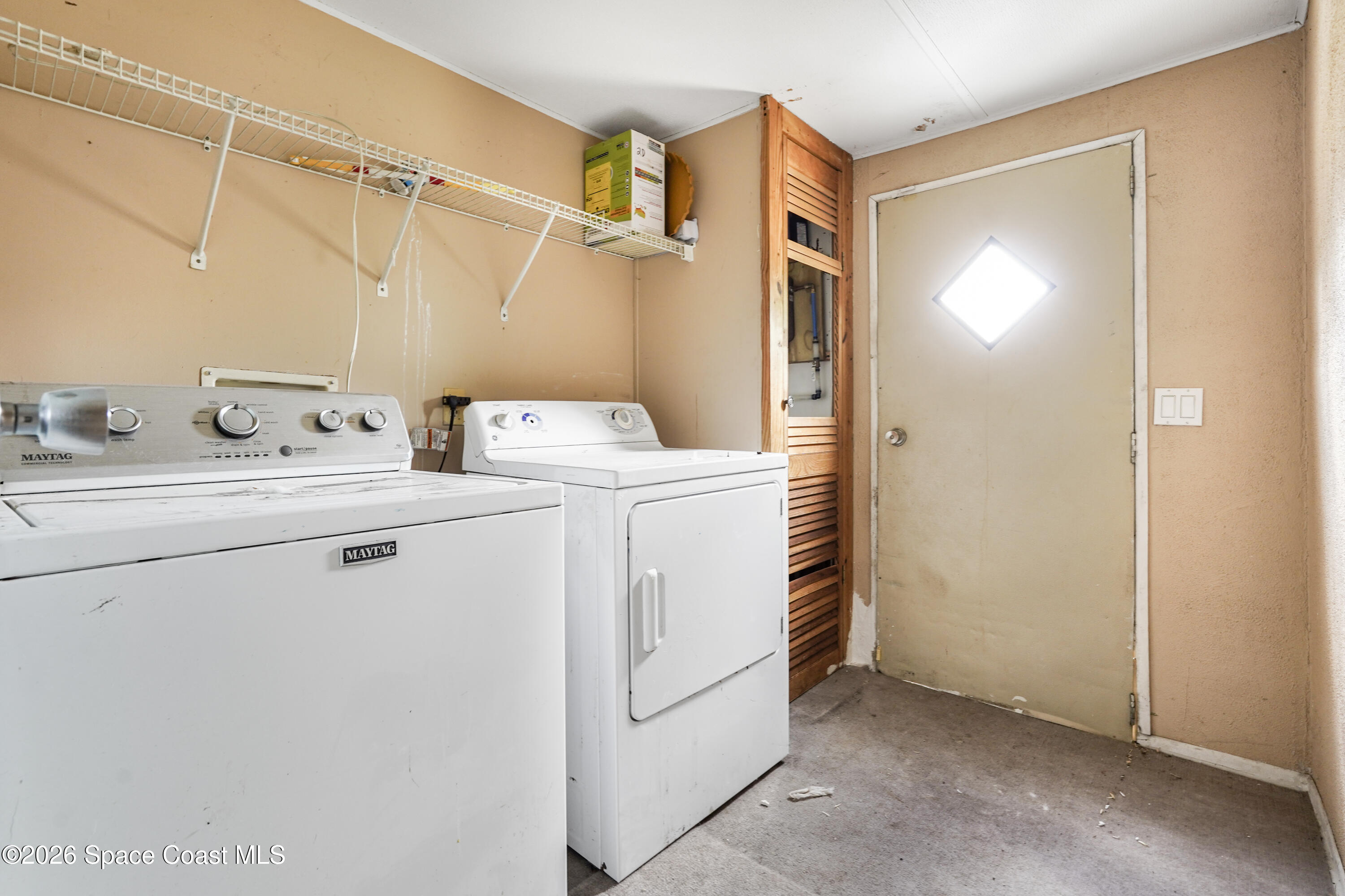 4025 Hess Avenue Property Photo 19