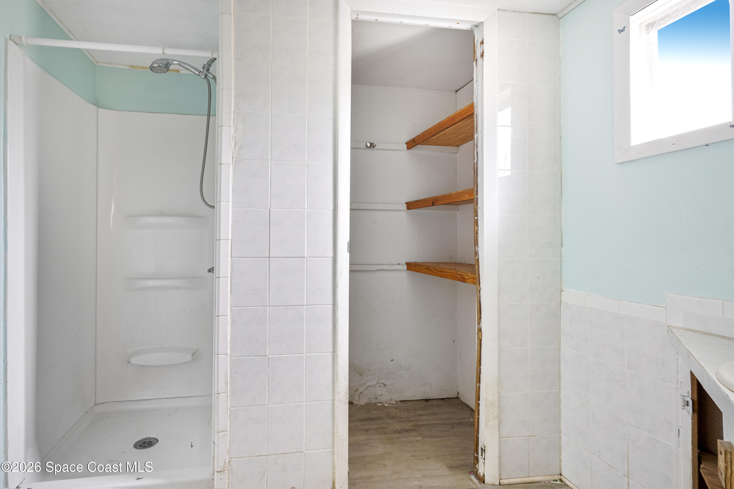 4025 Hess Avenue Property Photo 25