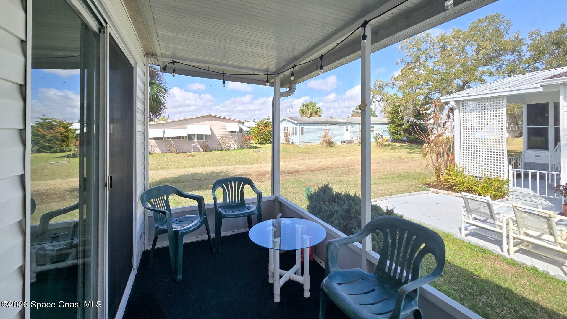 306 Buttonwood Court Property Photo 12
