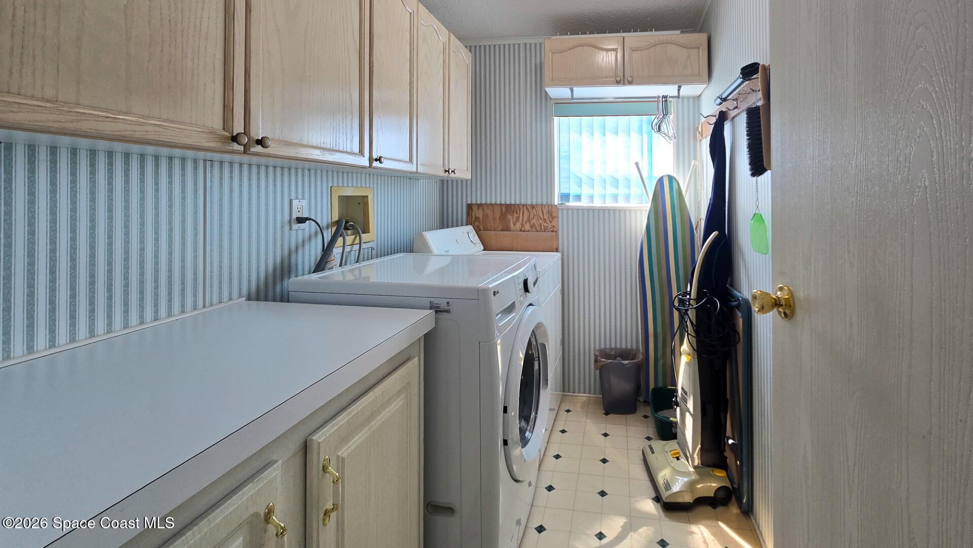 306 Buttonwood Court Property Photo 16