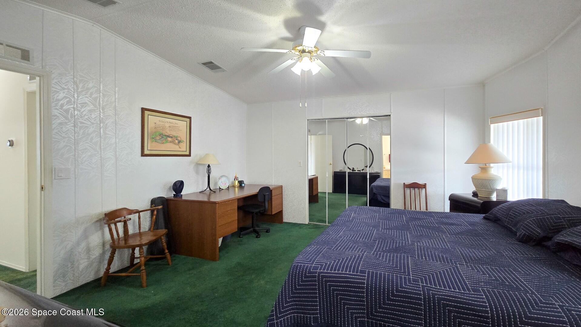 306 Buttonwood Court Property Photo 21