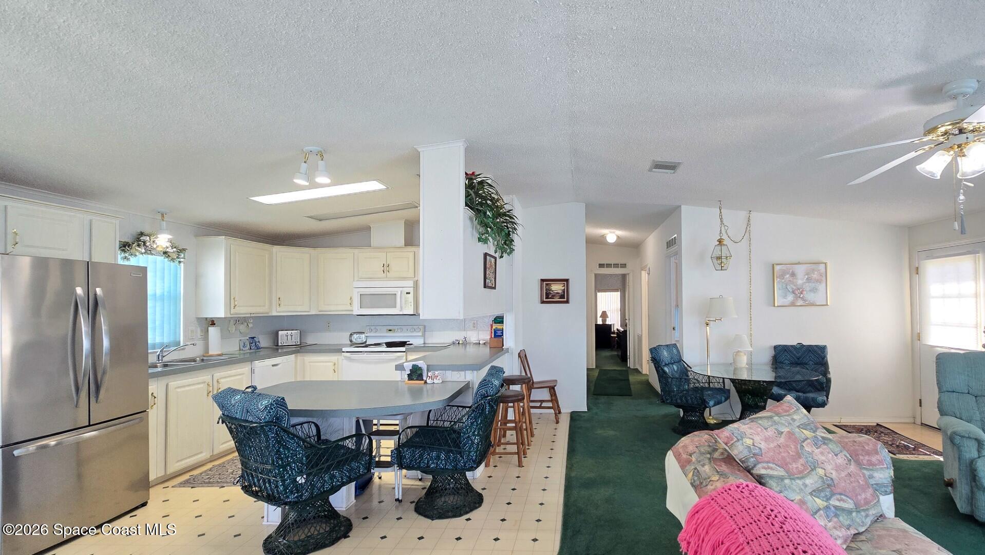 306 Buttonwood Court Property Photo 25