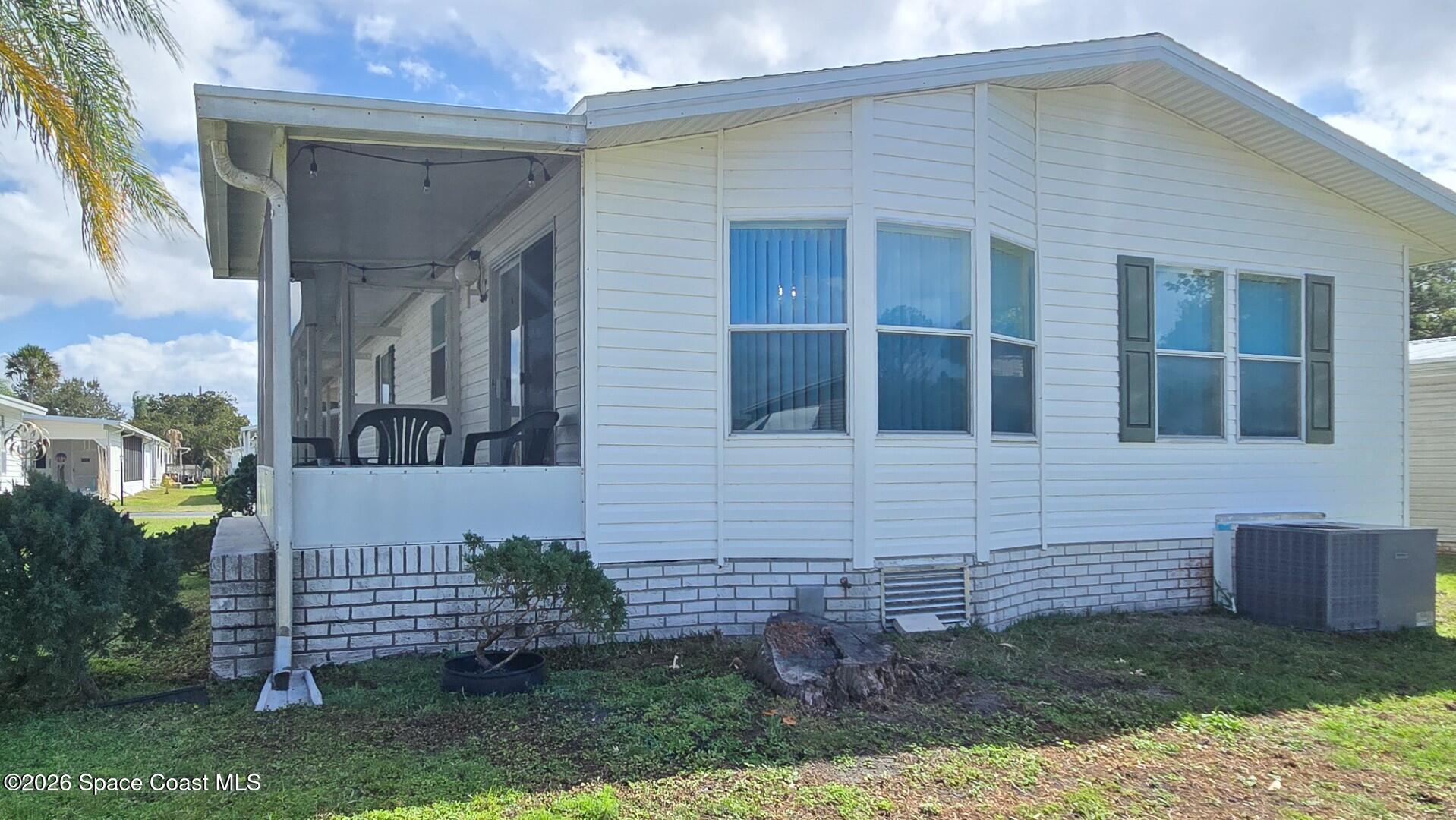 306 Buttonwood Court Property Photo 28