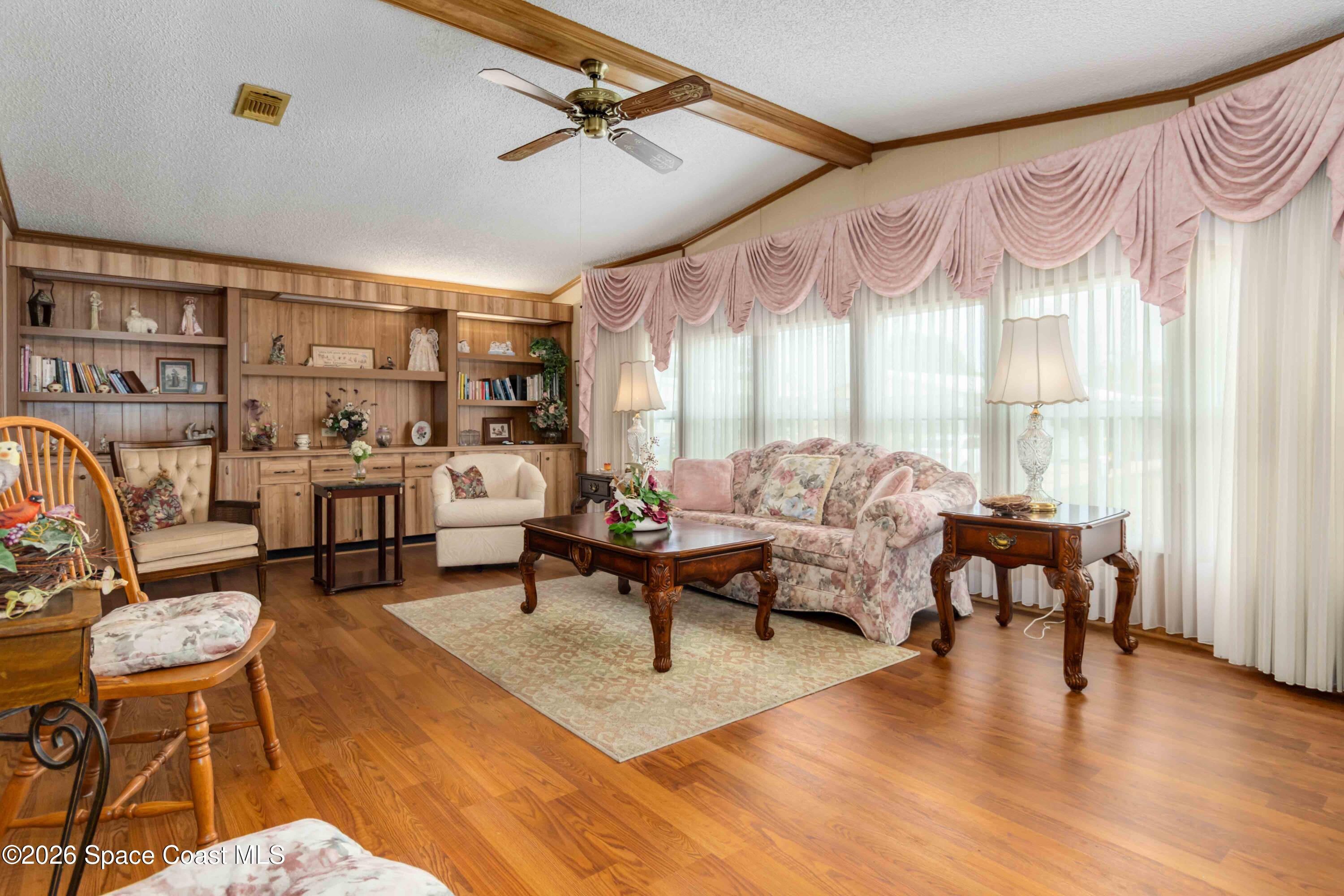 703 Amaryllis Drive Property Photo 4