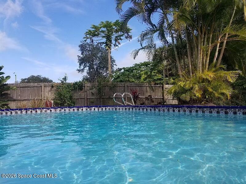 1833 Oakwood Trail Property Photo 11