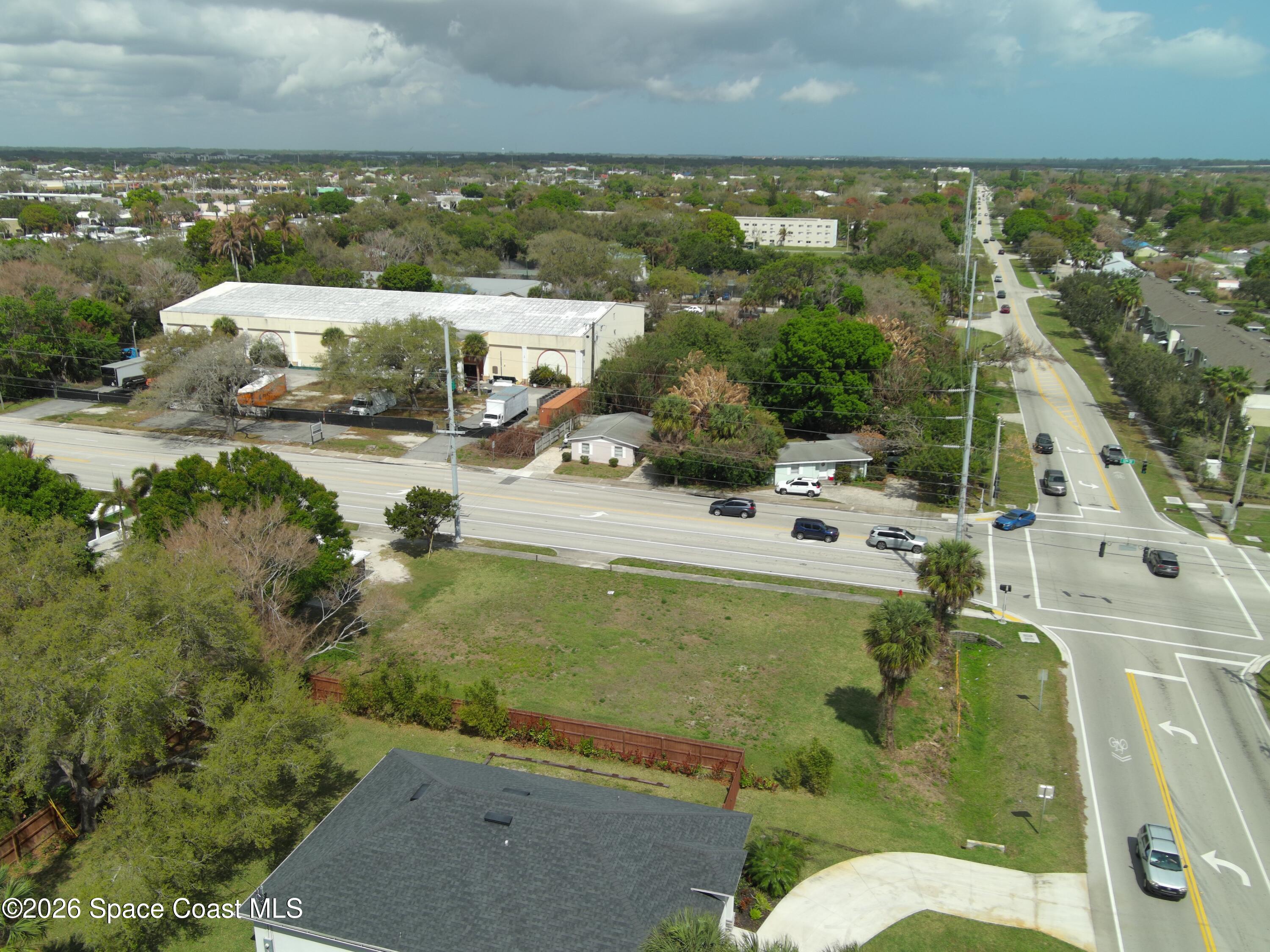 1185 6th Avenue Property Photo 17
