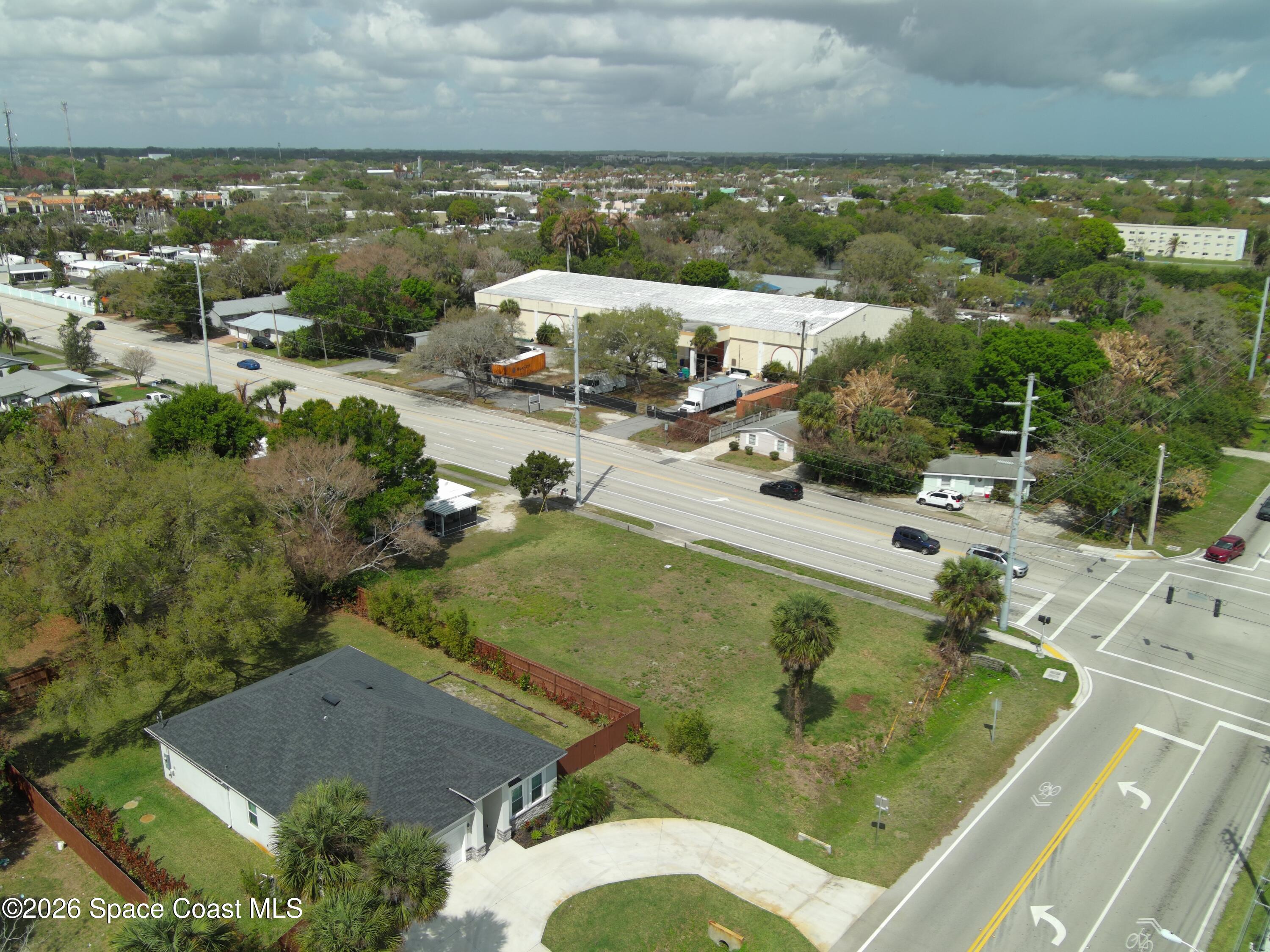 1185 6th Avenue Property Photo 18