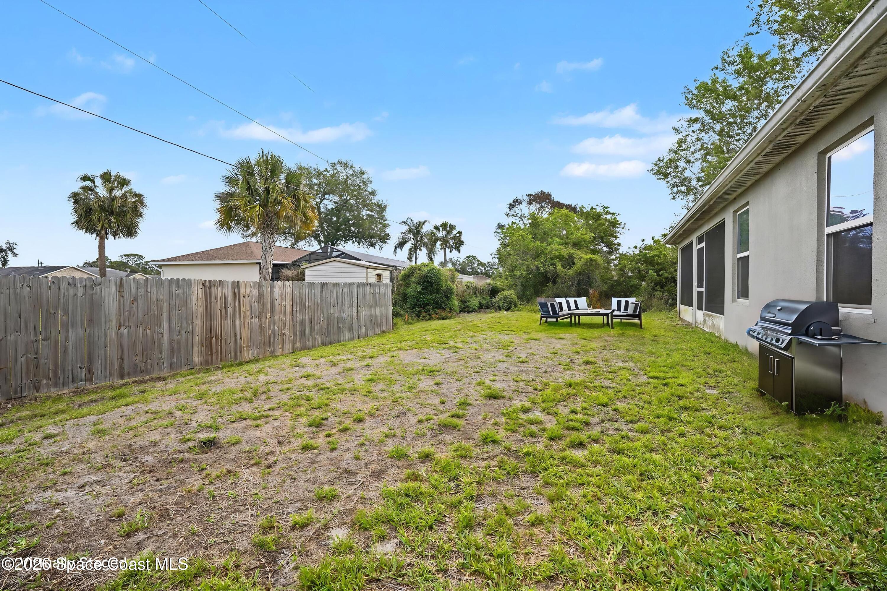 1706 Elmhurst Circle Se Property Photo 14