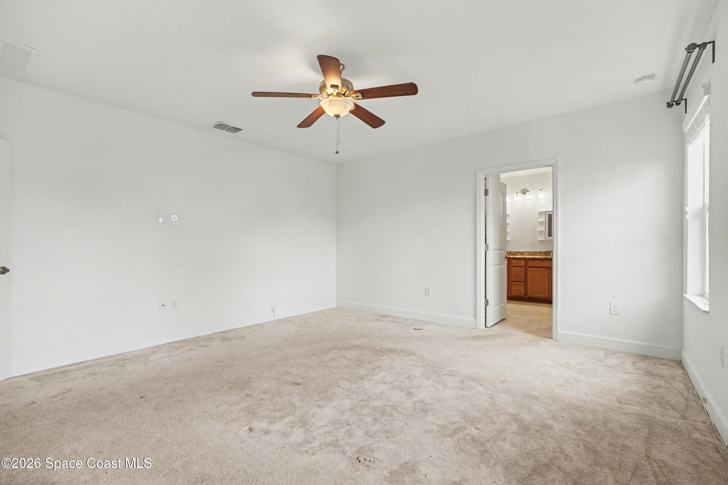 1706 Elmhurst Circle Se Property Photo 19