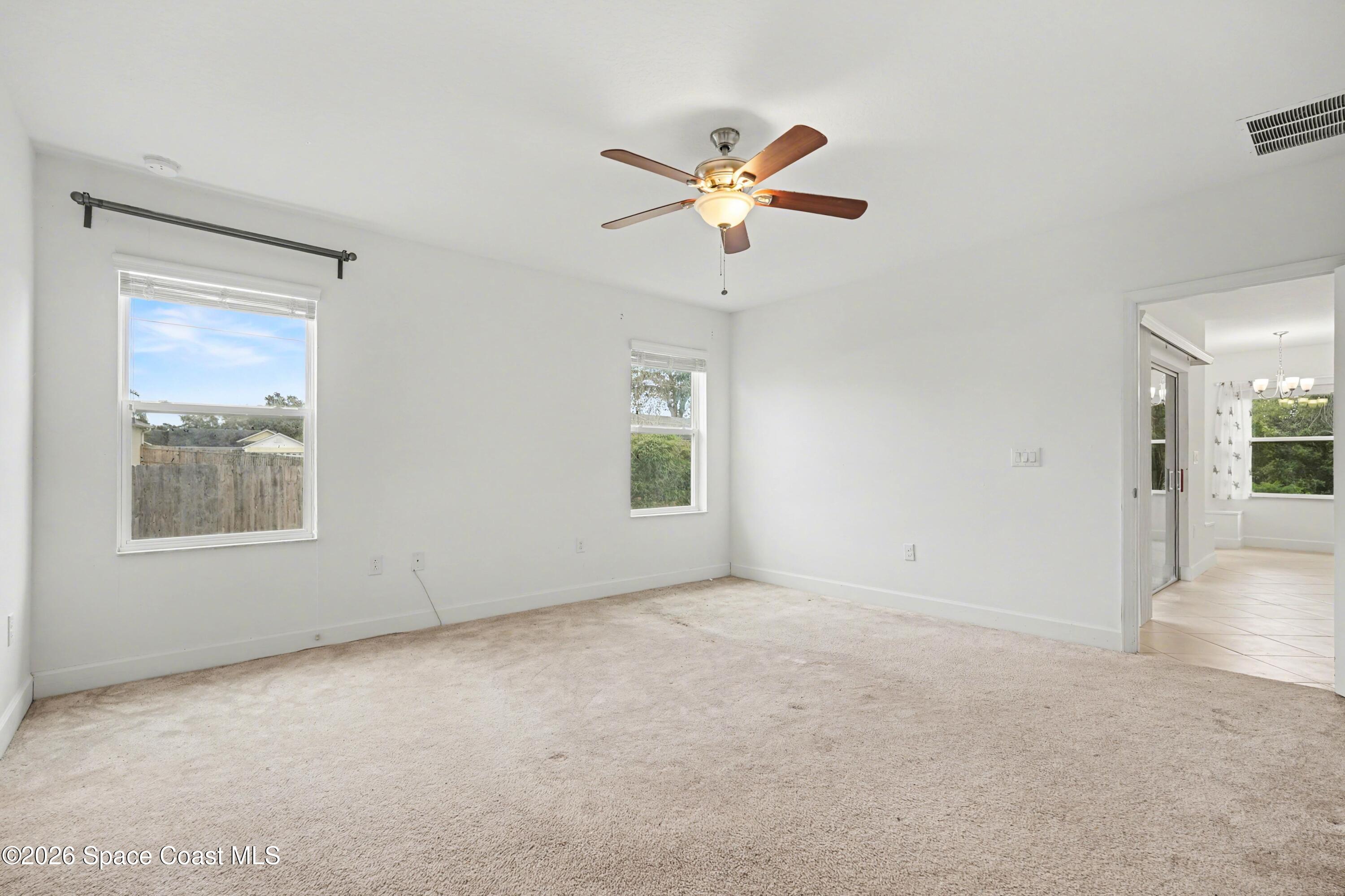 1706 Elmhurst Circle Se Property Photo 20