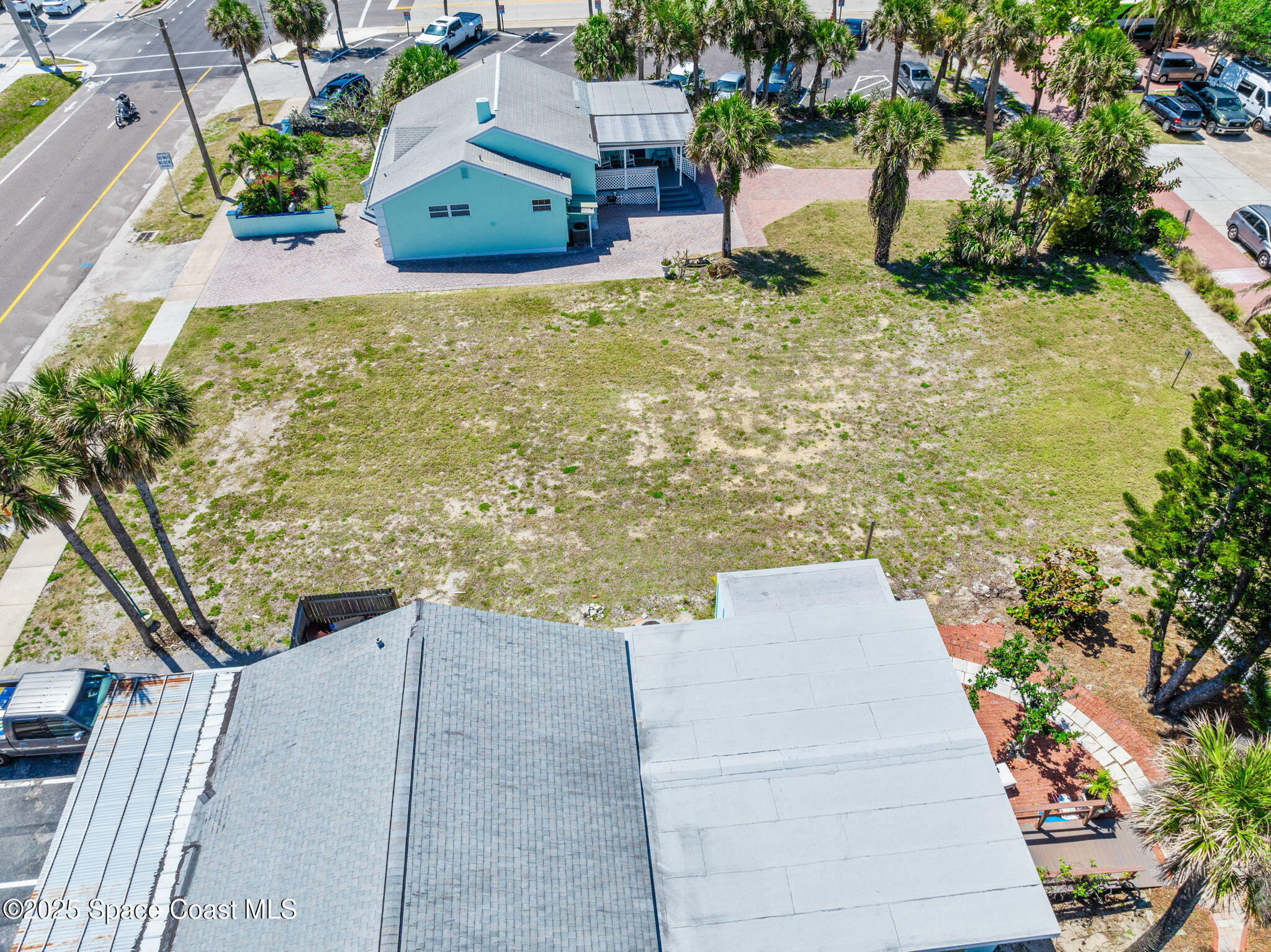 118 N Atlantic Avenue Property Photo 11