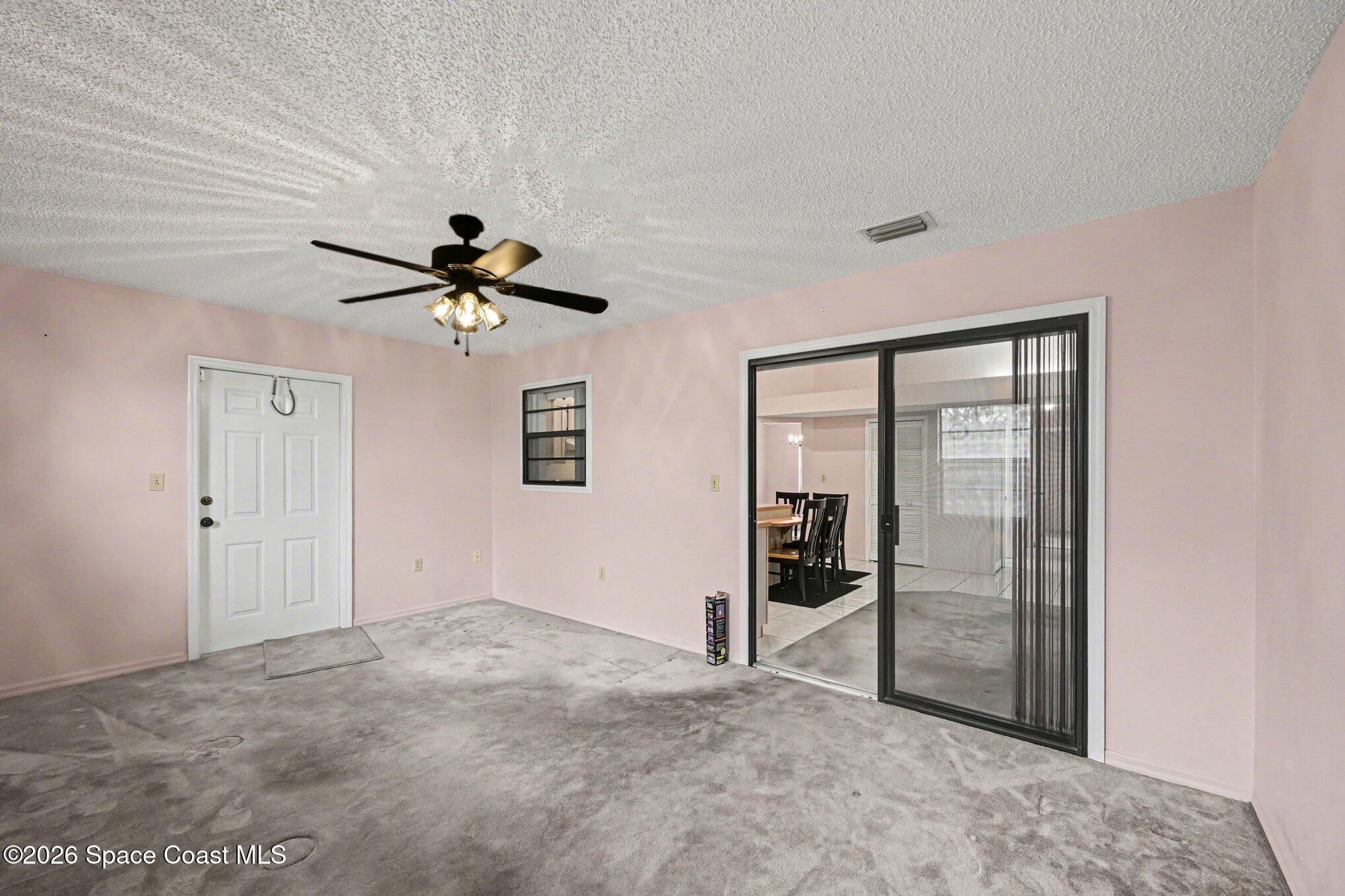 936 Hattaras Terrace Se Property Photo 8