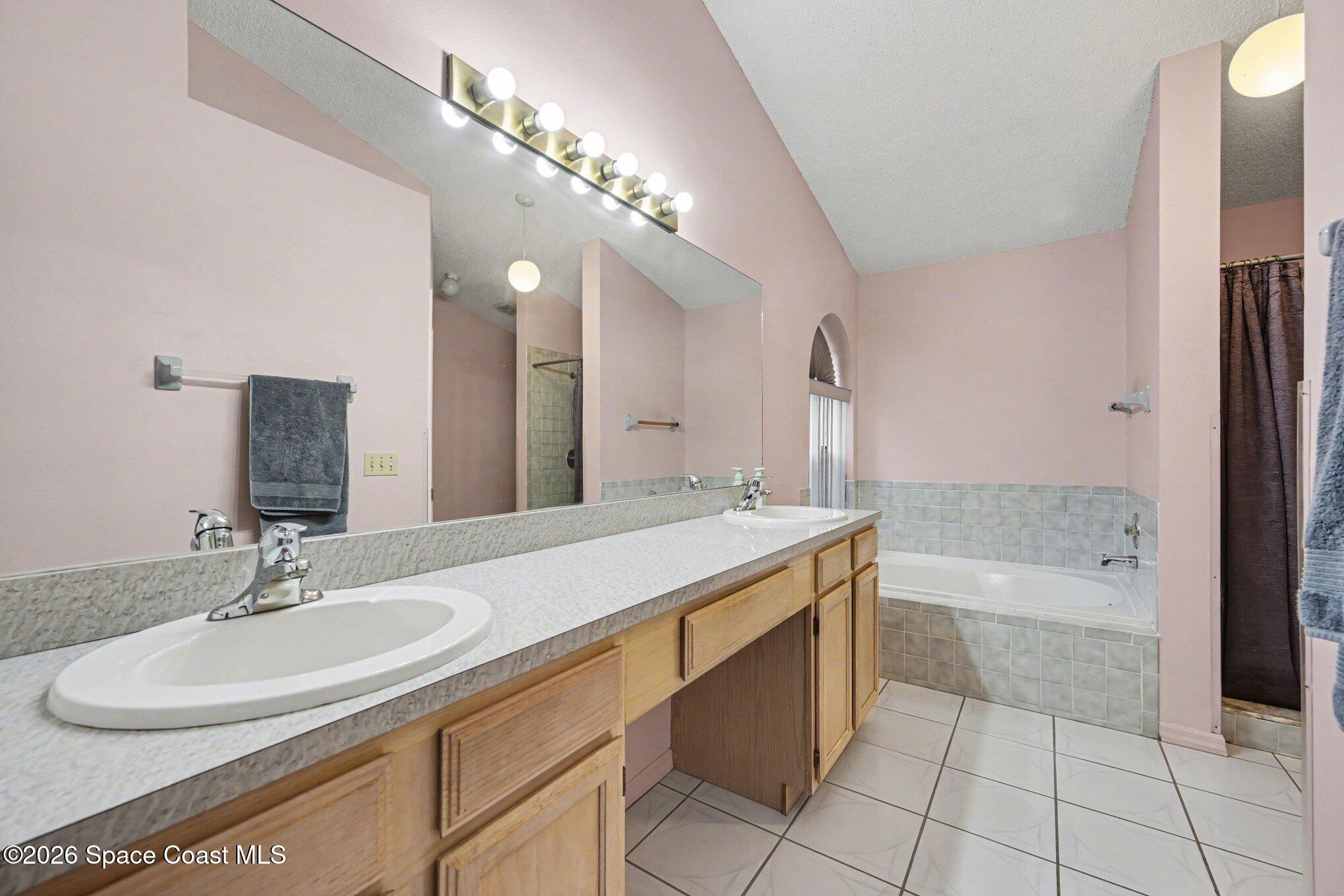 936 Hattaras Terrace Se Property Photo 21