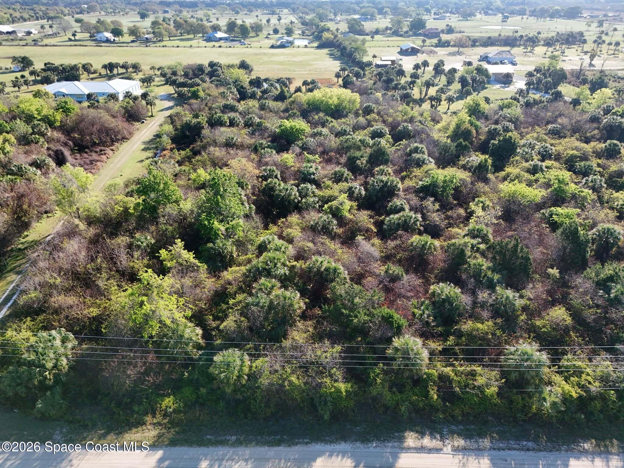 6215 Dixie Way Property Photo 3