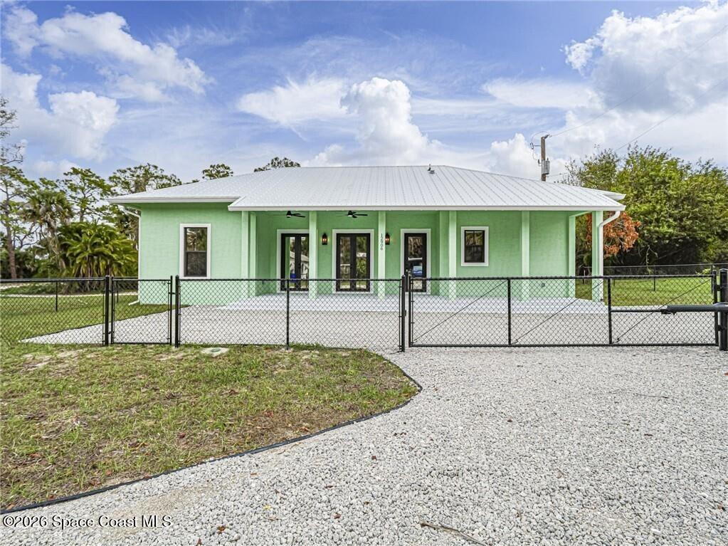 12906 83rd Avenue Property Photo 2