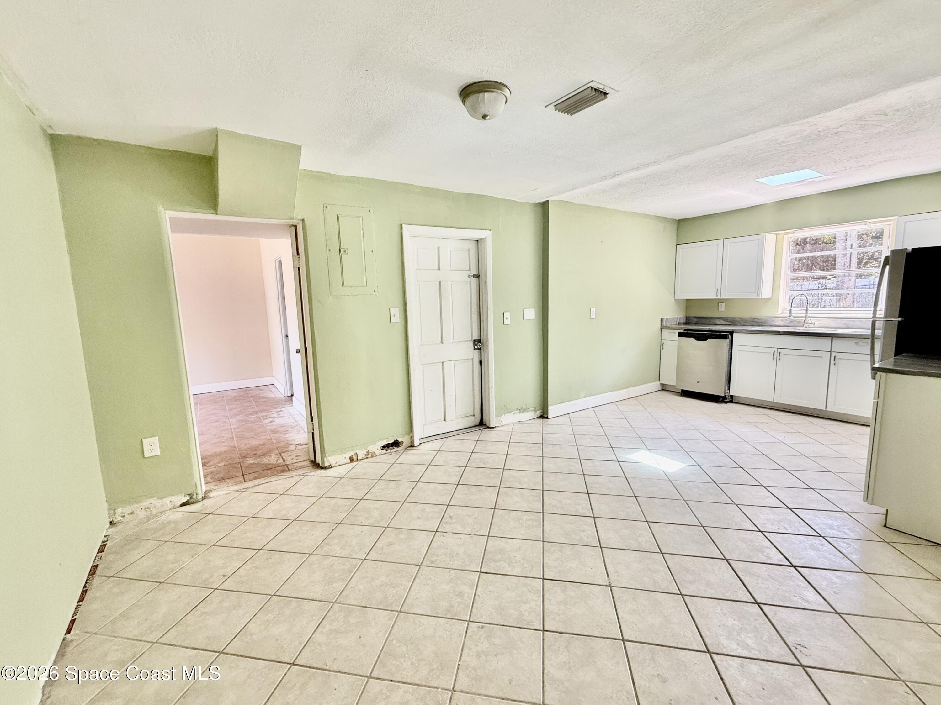 1717 Tropic Street Property Photo 9