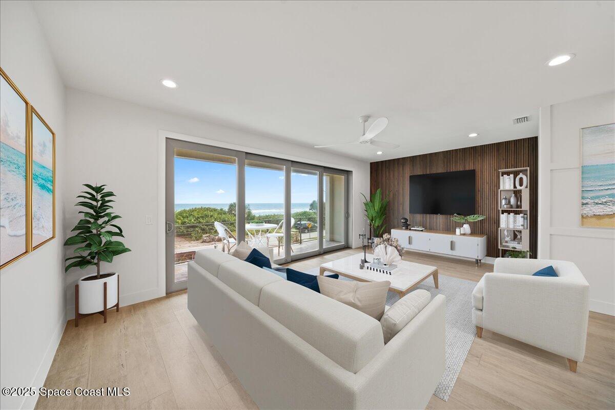 1012 Wave Crest Avenue Property Photo 10