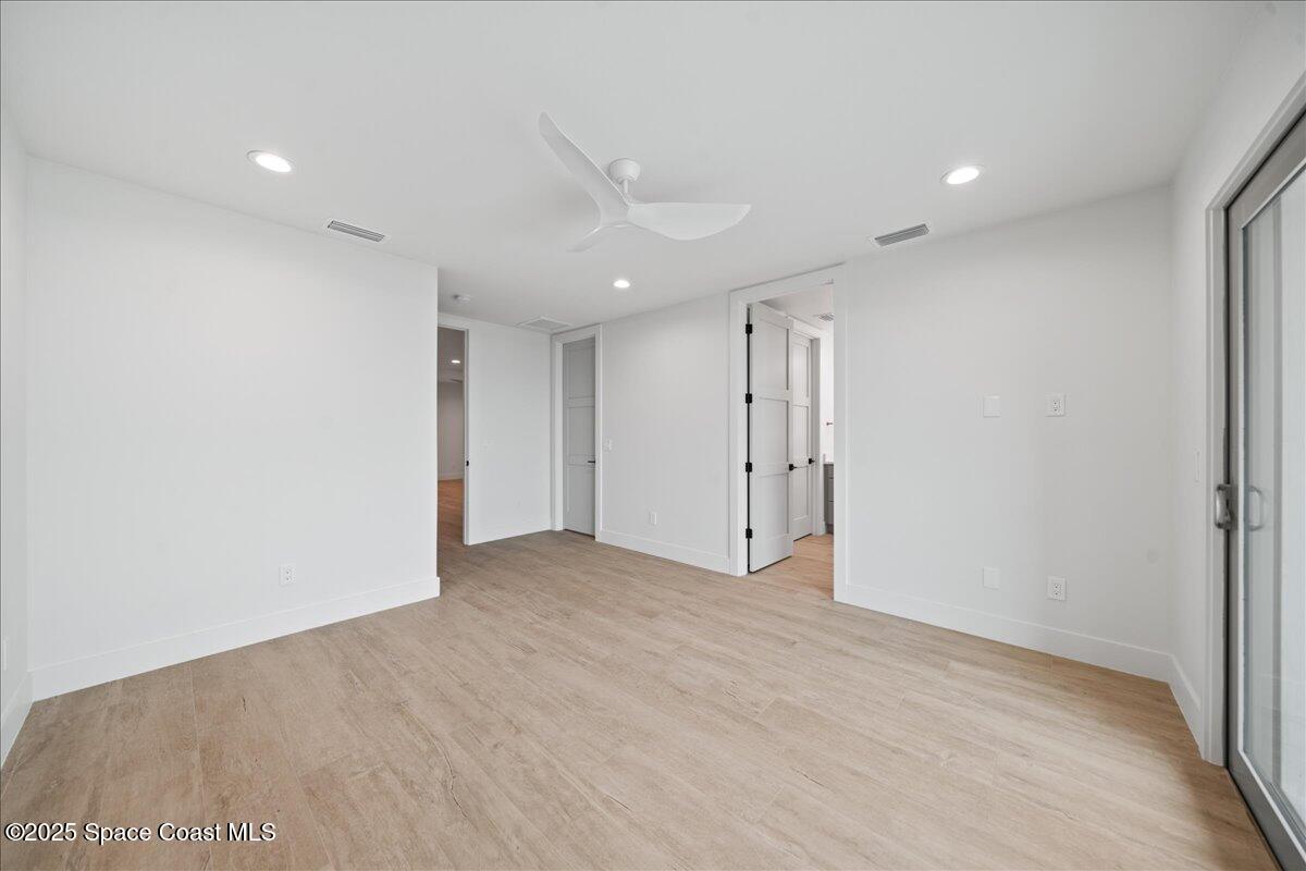 1012 Wave Crest Avenue Property Photo 25