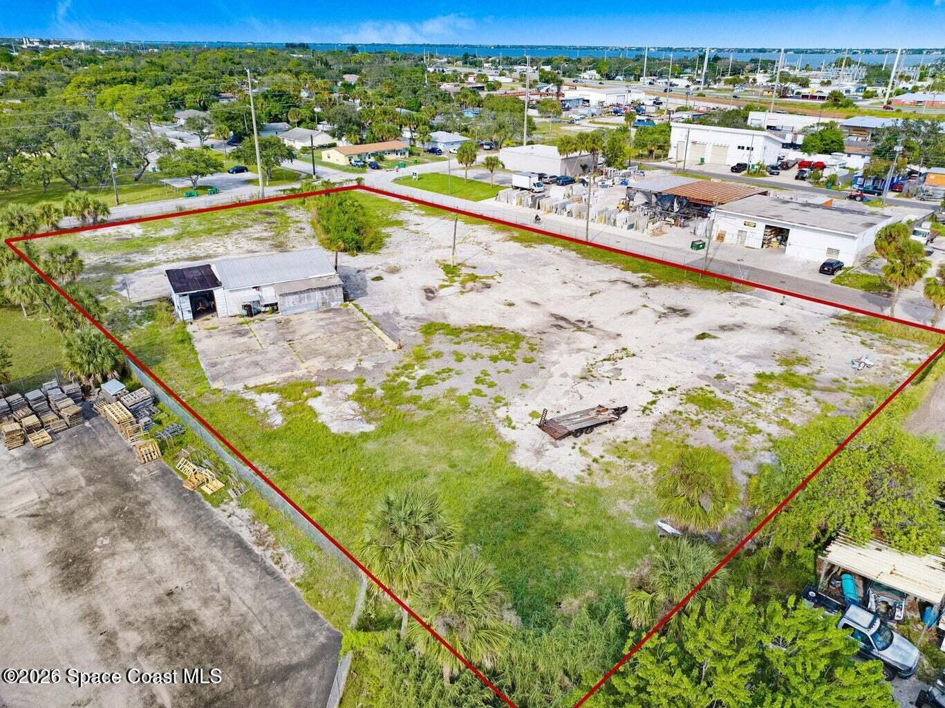 1075 Mcclendon Street Property Photo 1