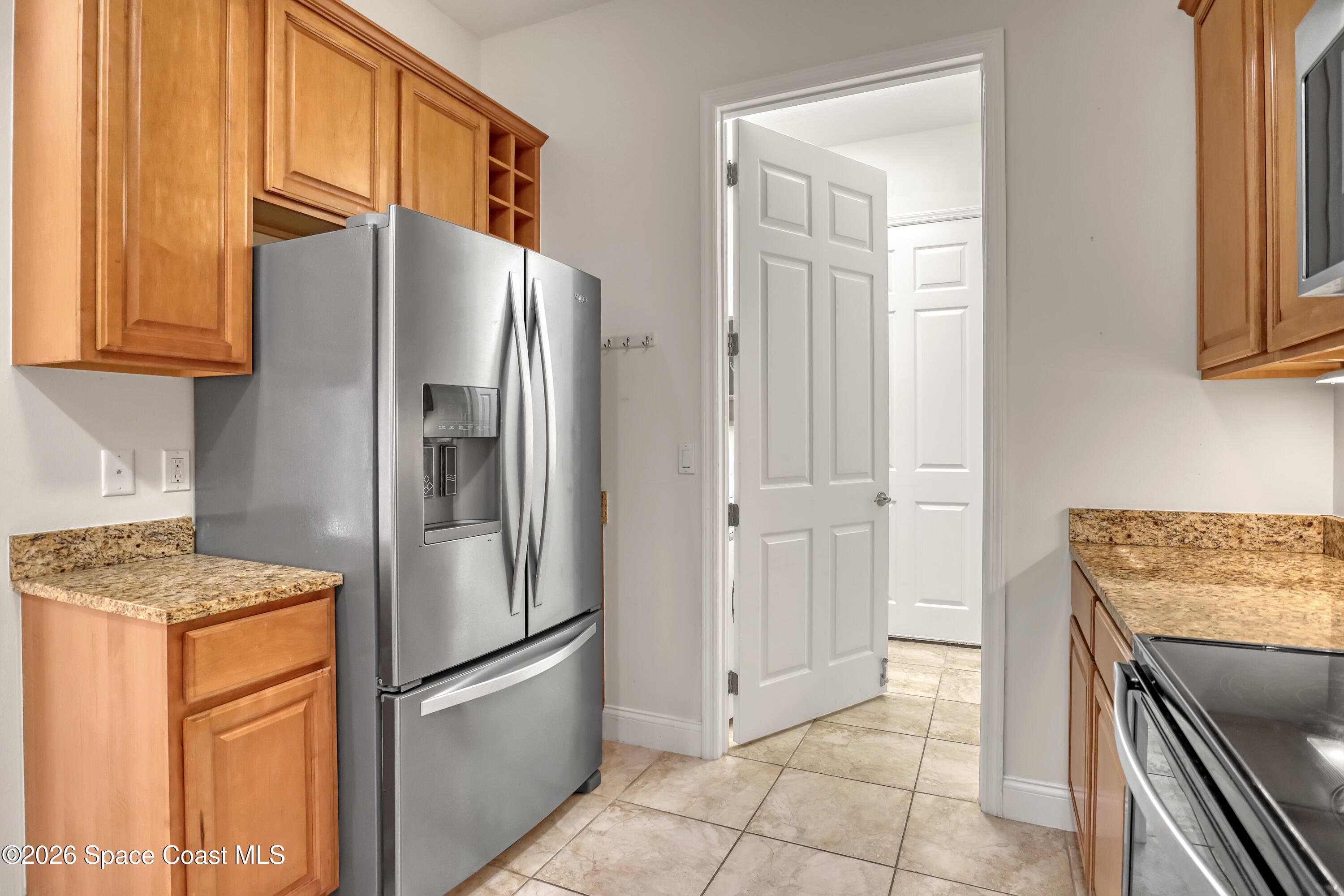 879 Aquarina Boulevard Property Photo 18