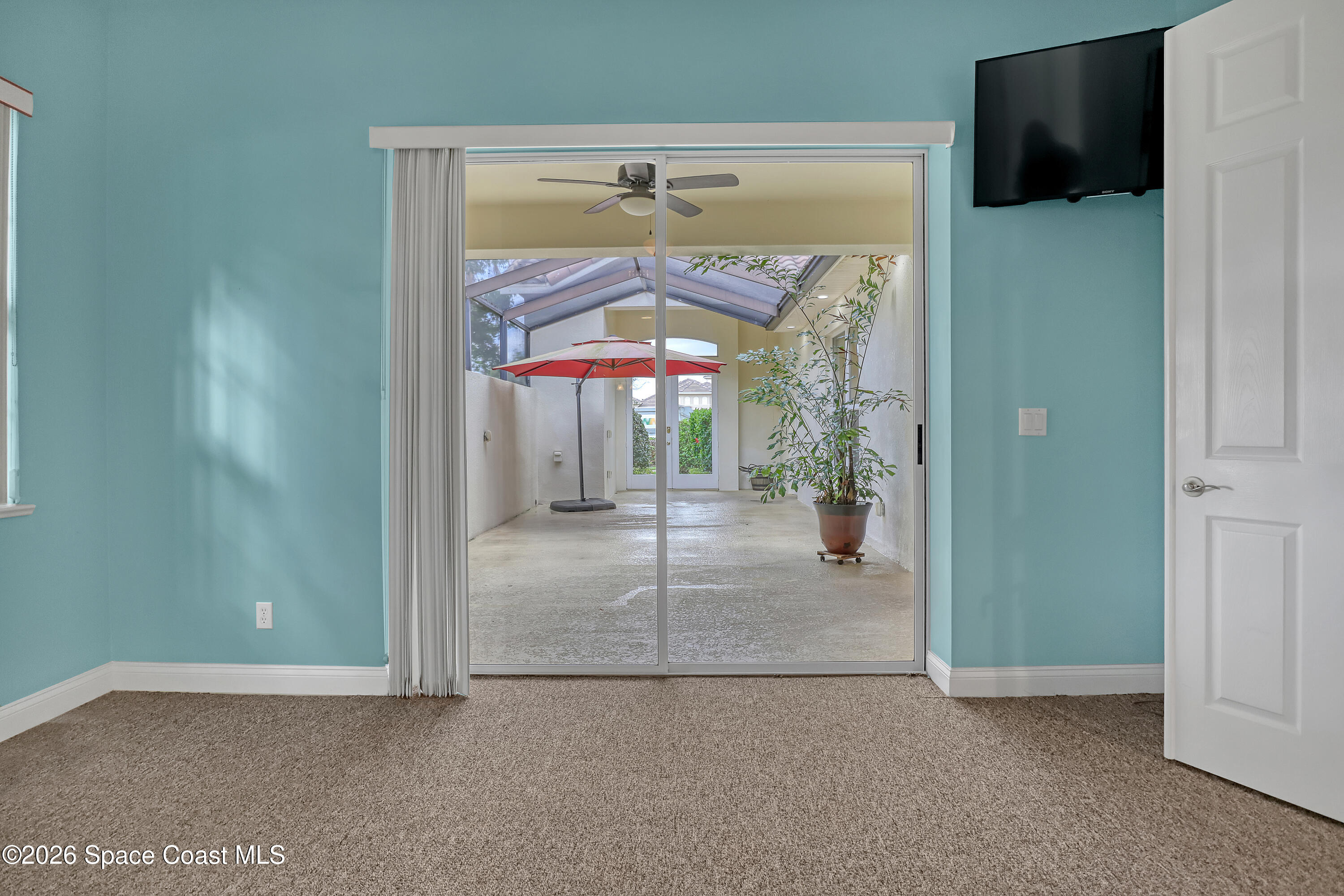879 Aquarina Boulevard Property Photo 24