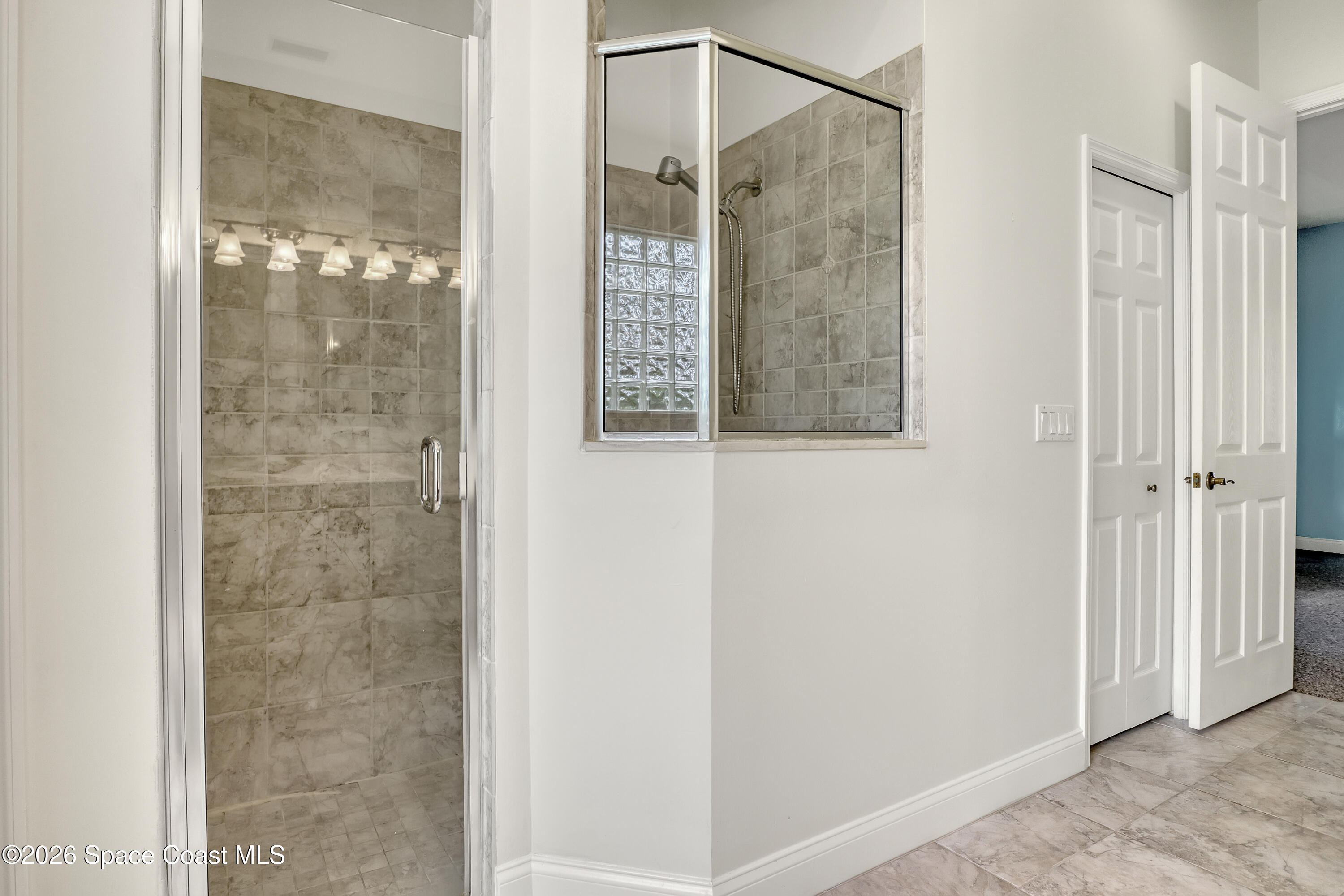879 Aquarina Boulevard Property Photo 29