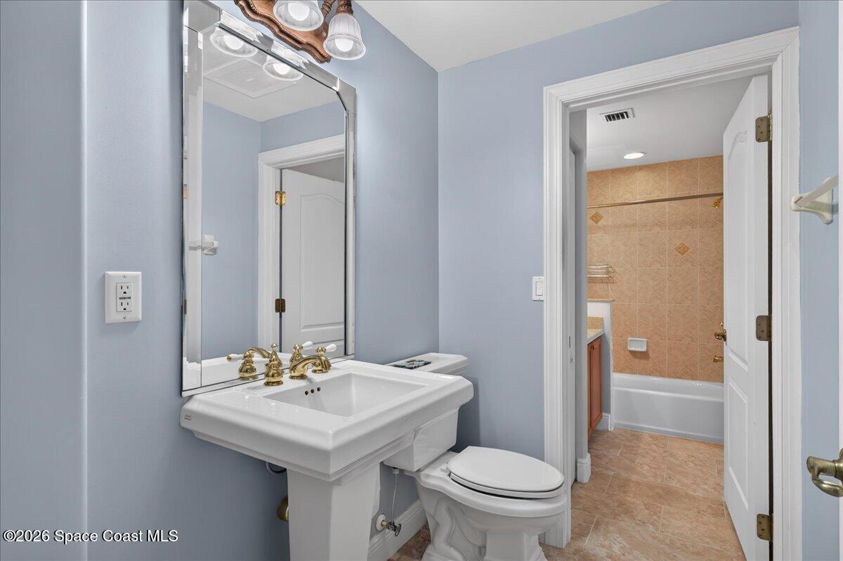 4955 Dixie Highway Ne 604 Property Photo 14