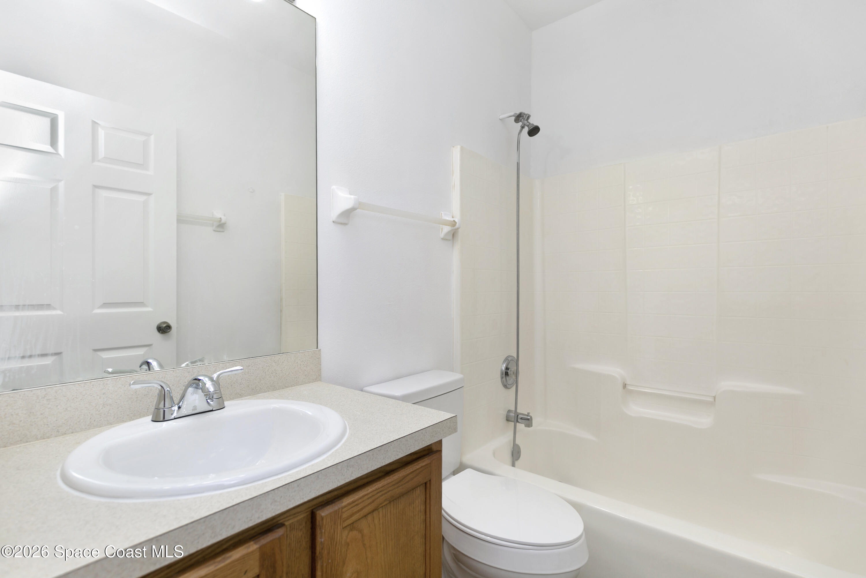 855 Sandhurst Court Property Photo 15