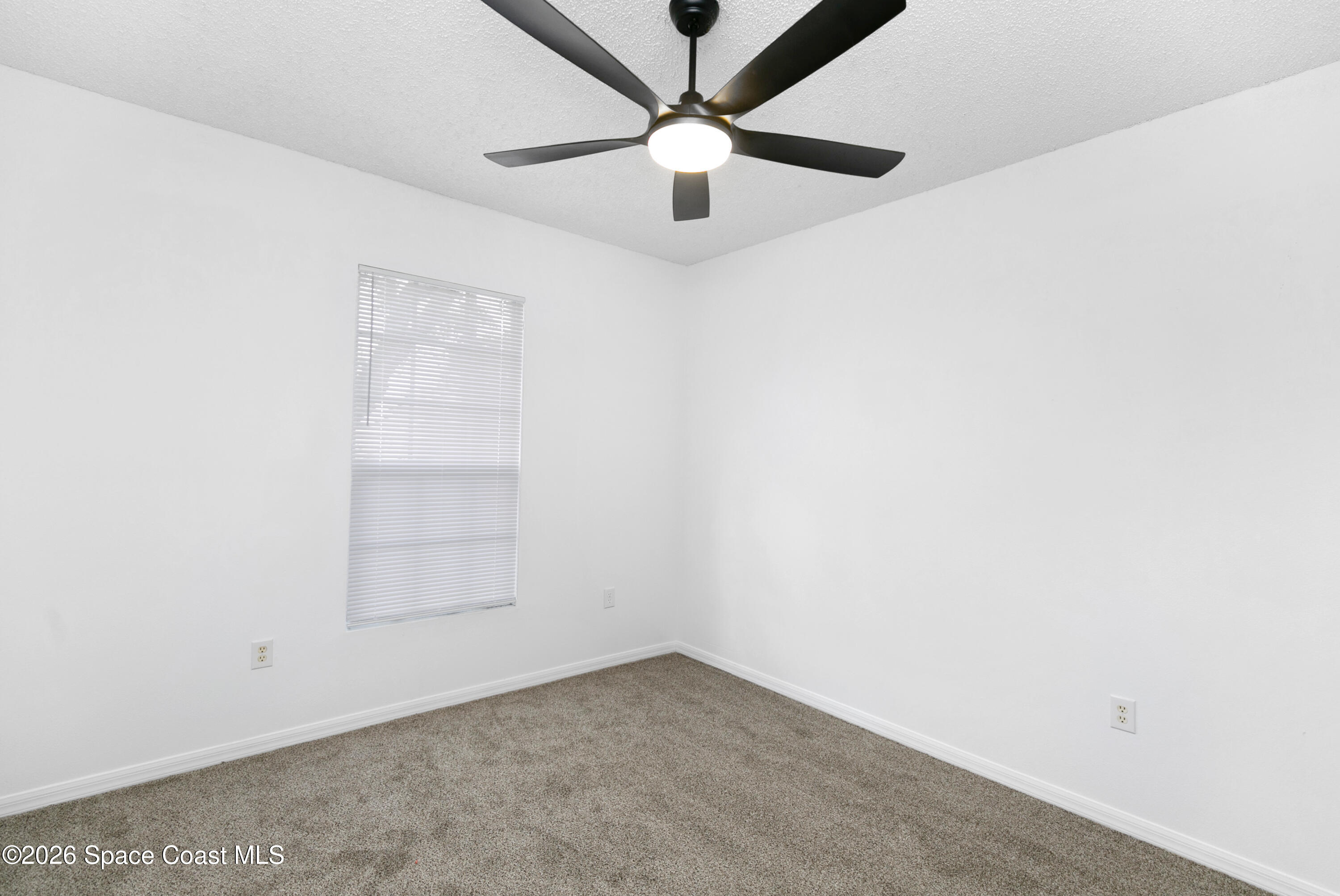 855 Sandhurst Court Property Photo 17