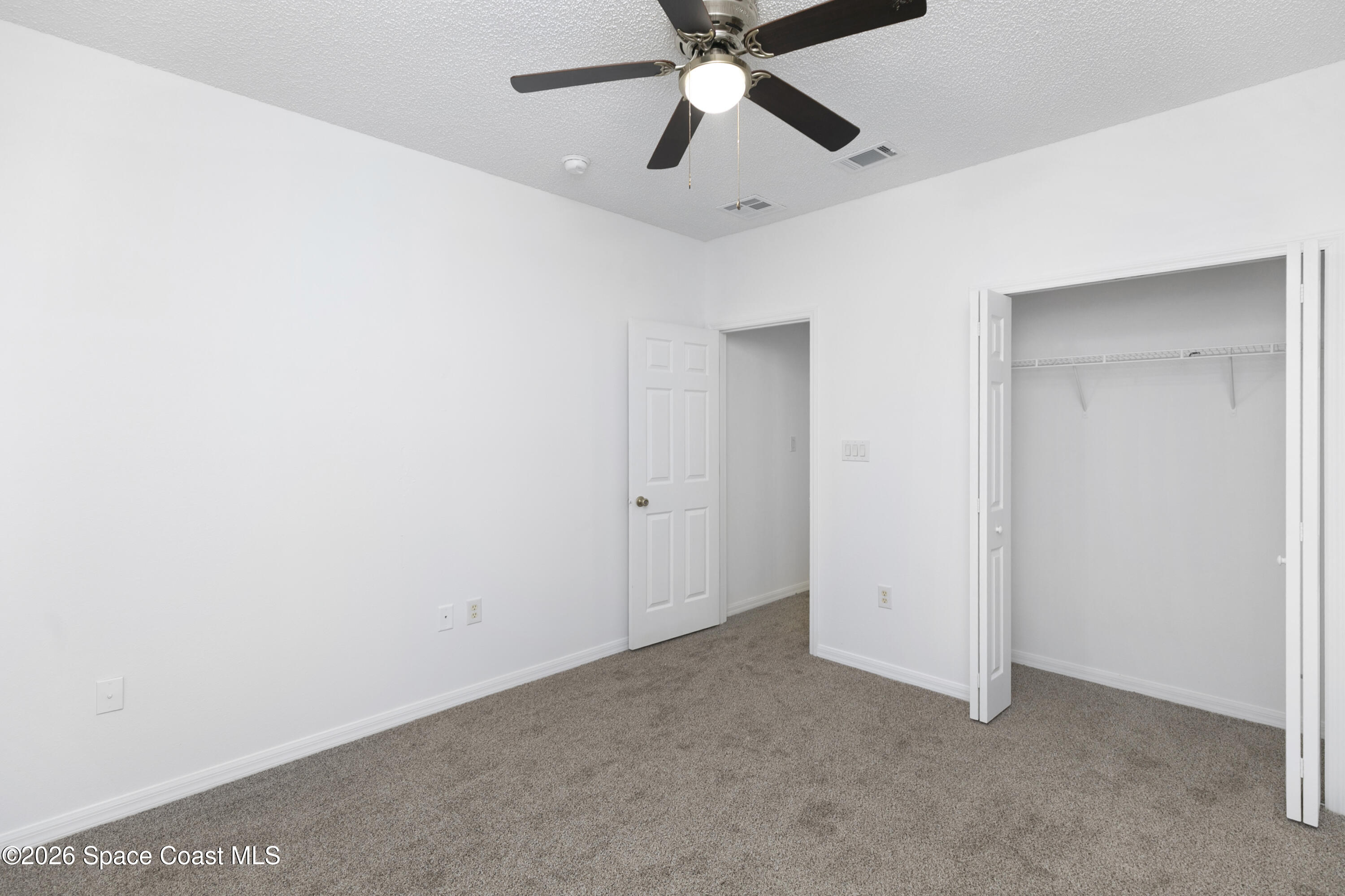 855 Sandhurst Court Property Photo 18