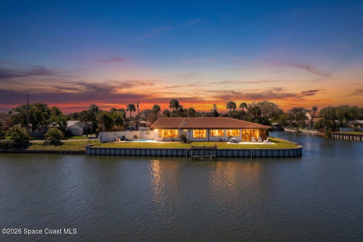 200 Rose Drive Property Photo 1