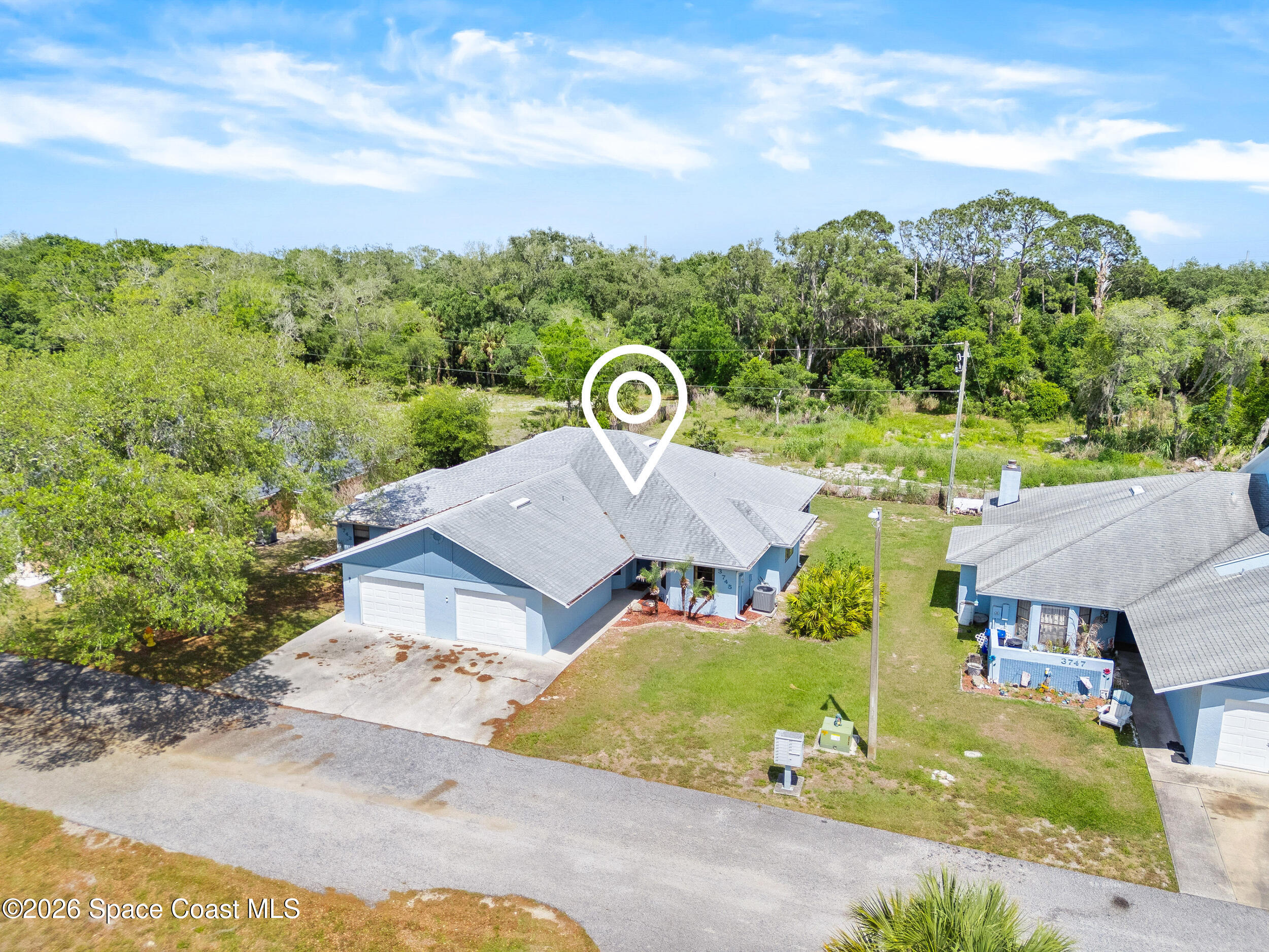 3745 Canberra Court Property Photo 1