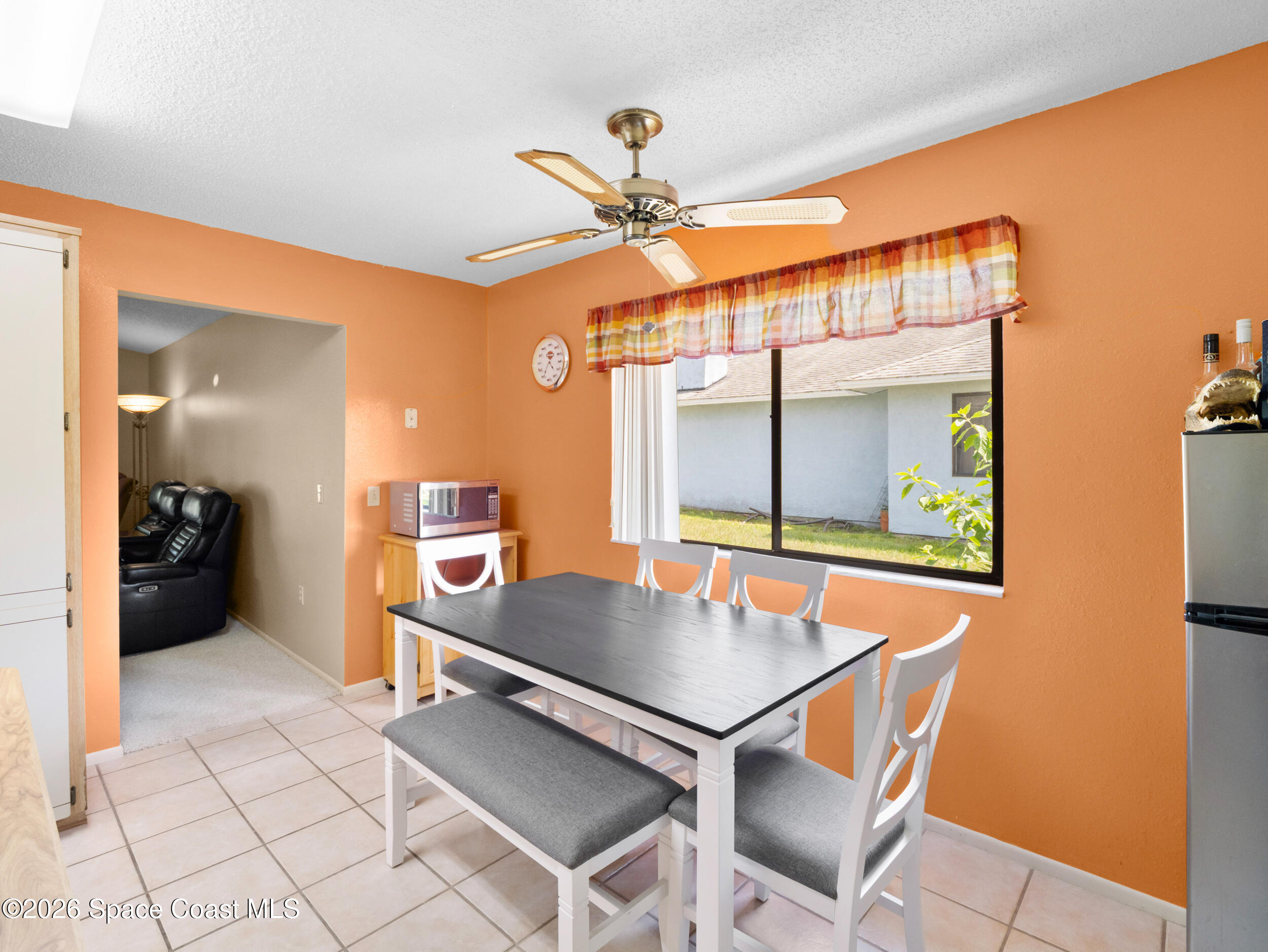 3745 Canberra Court Property Photo 10