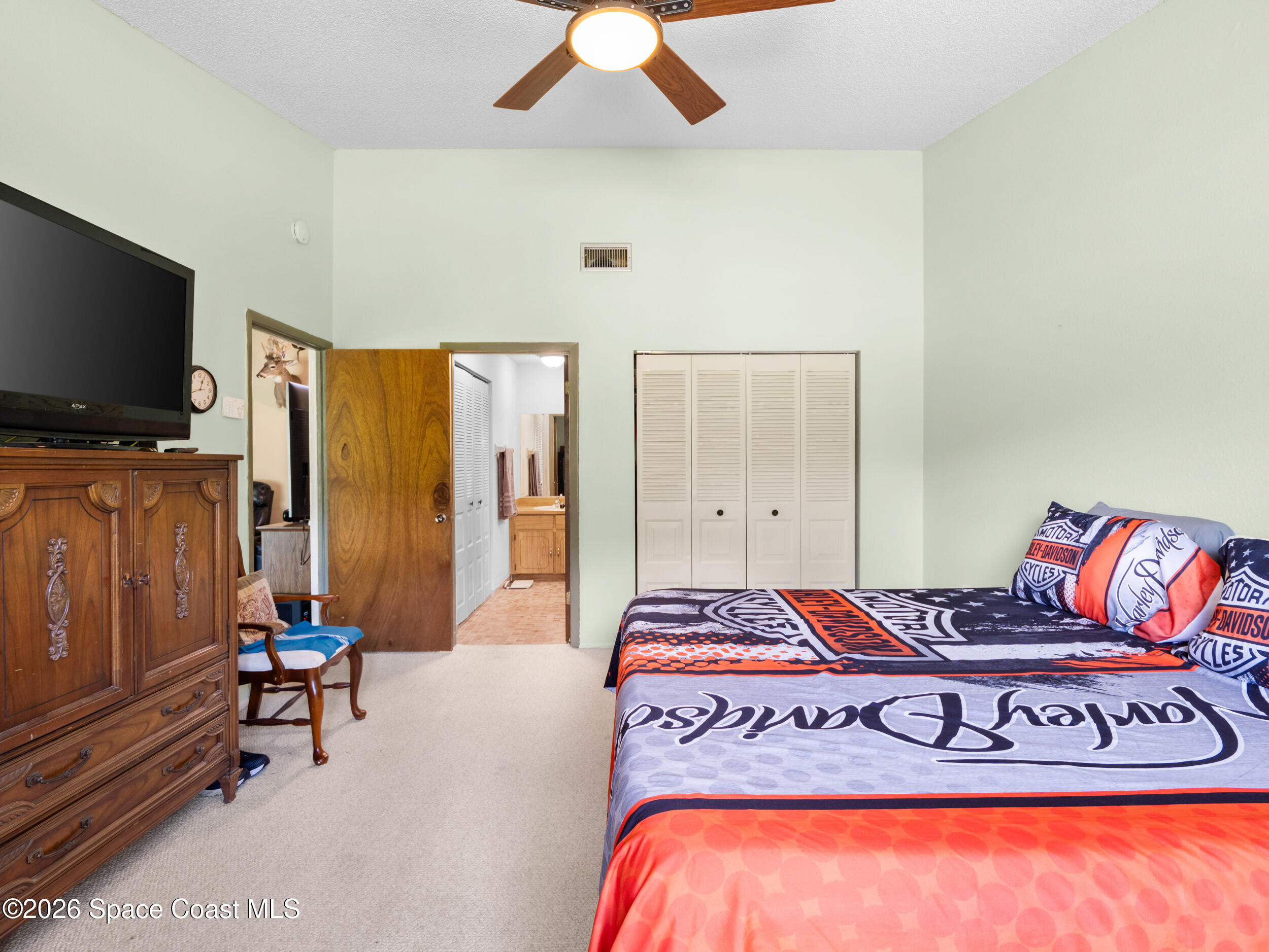 3745 Canberra Court Property Photo 15